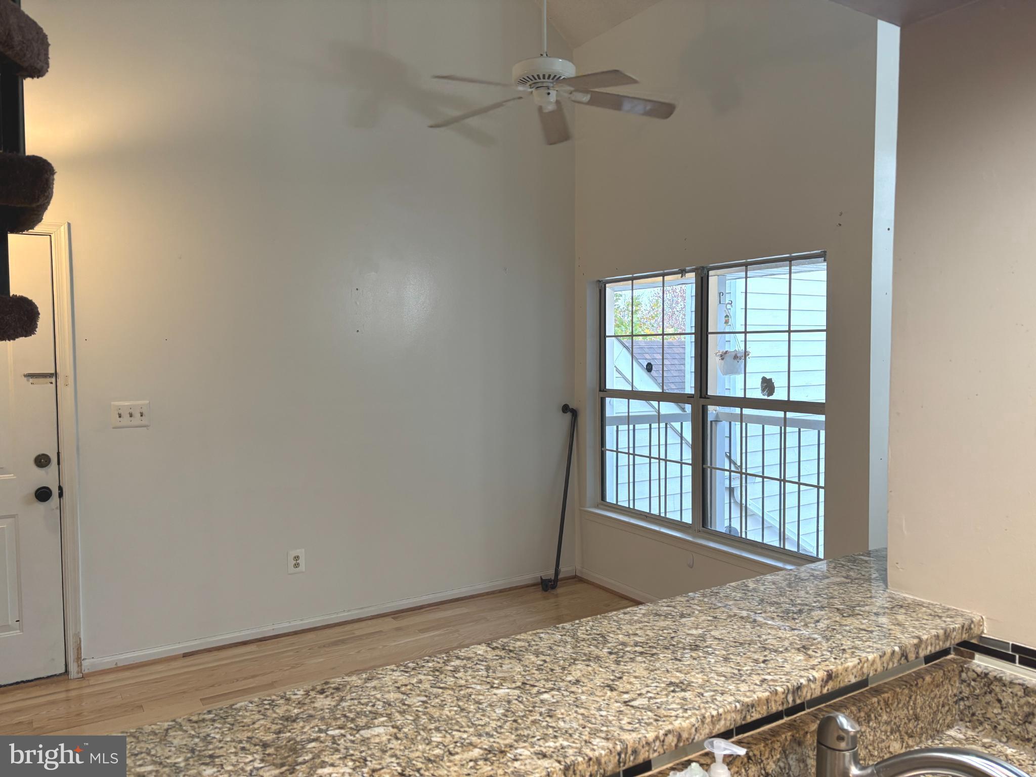 THE VISTAS - Residential