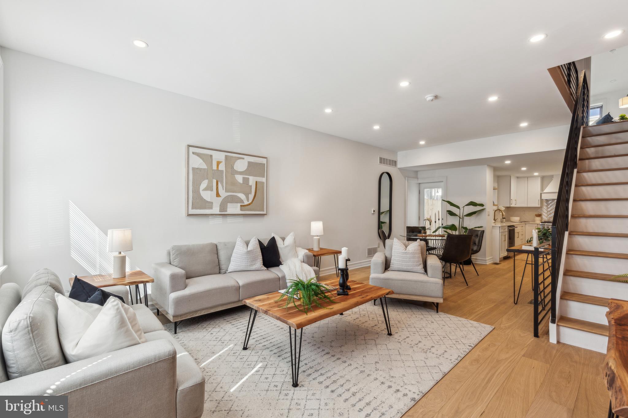 SPRING GARDEN - Residential