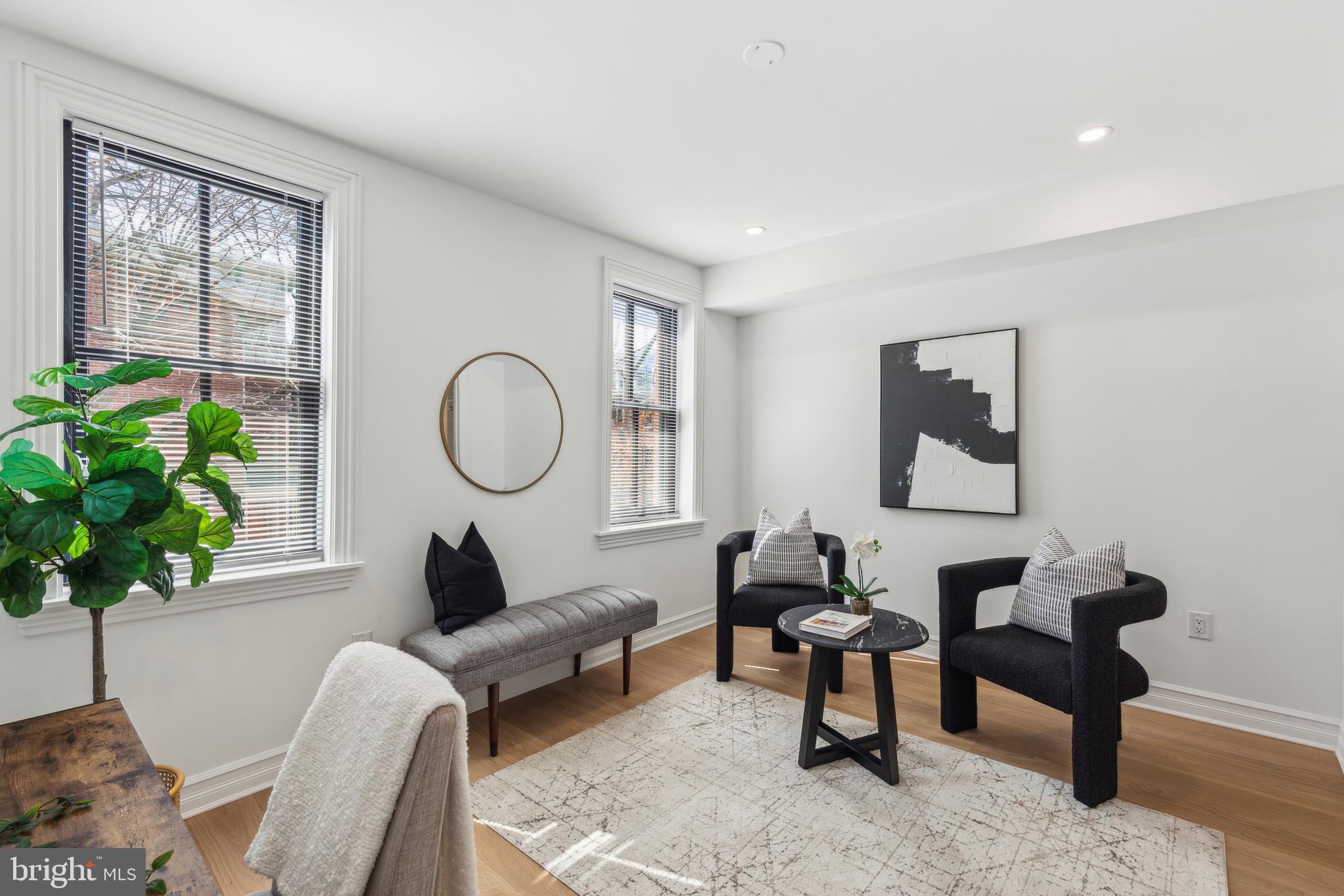 SPRING GARDEN - Residential