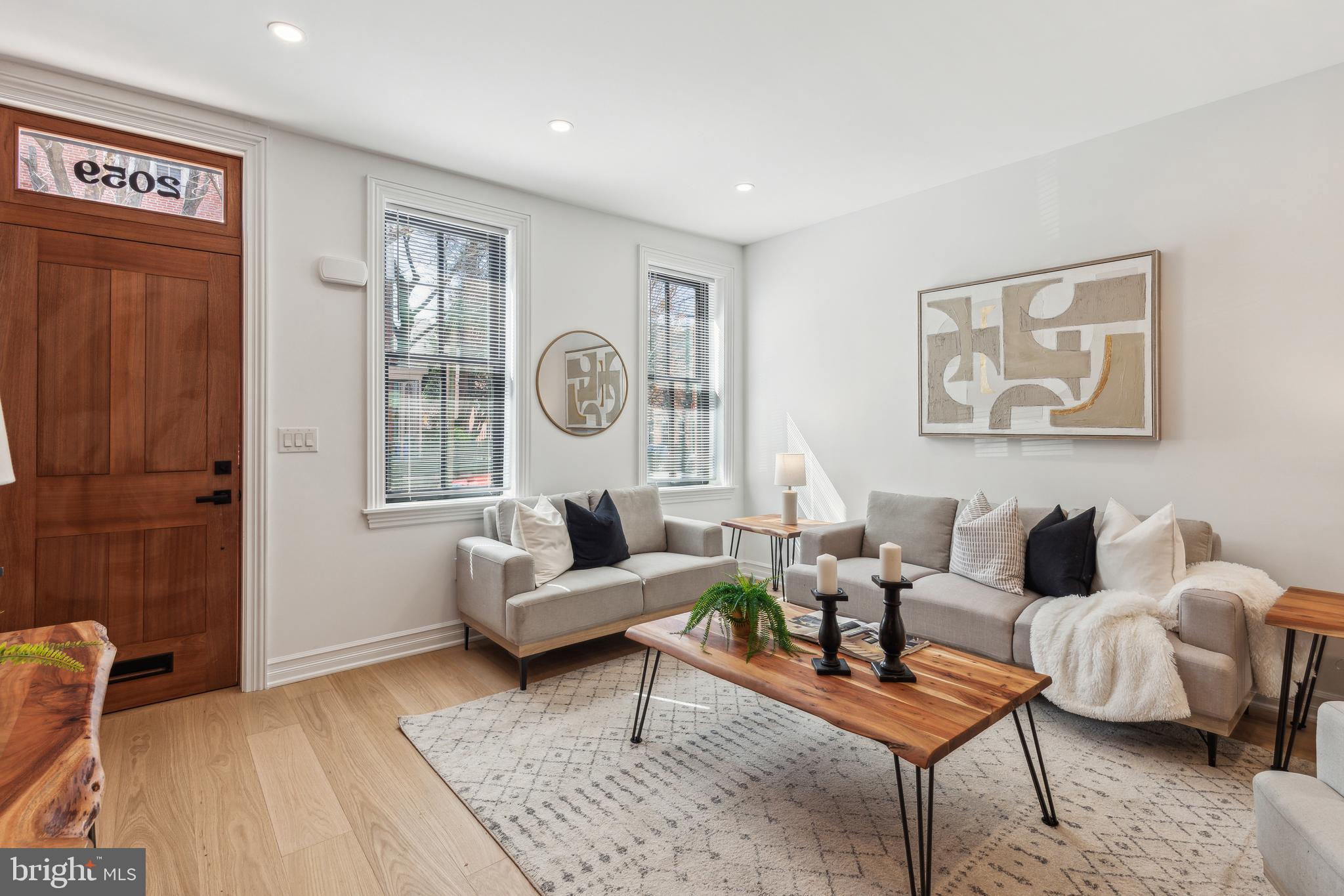 SPRING GARDEN - Residential