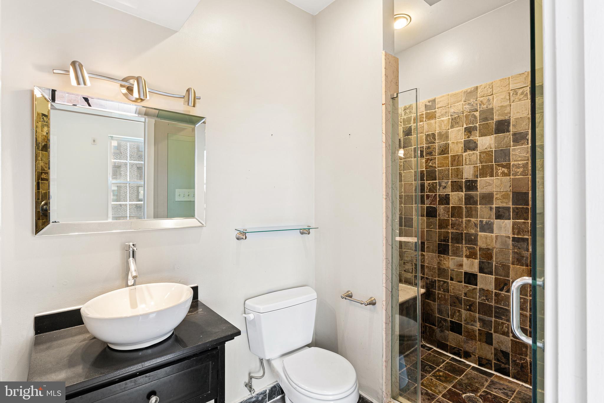 GRADUATE HOSPITAL - Residential