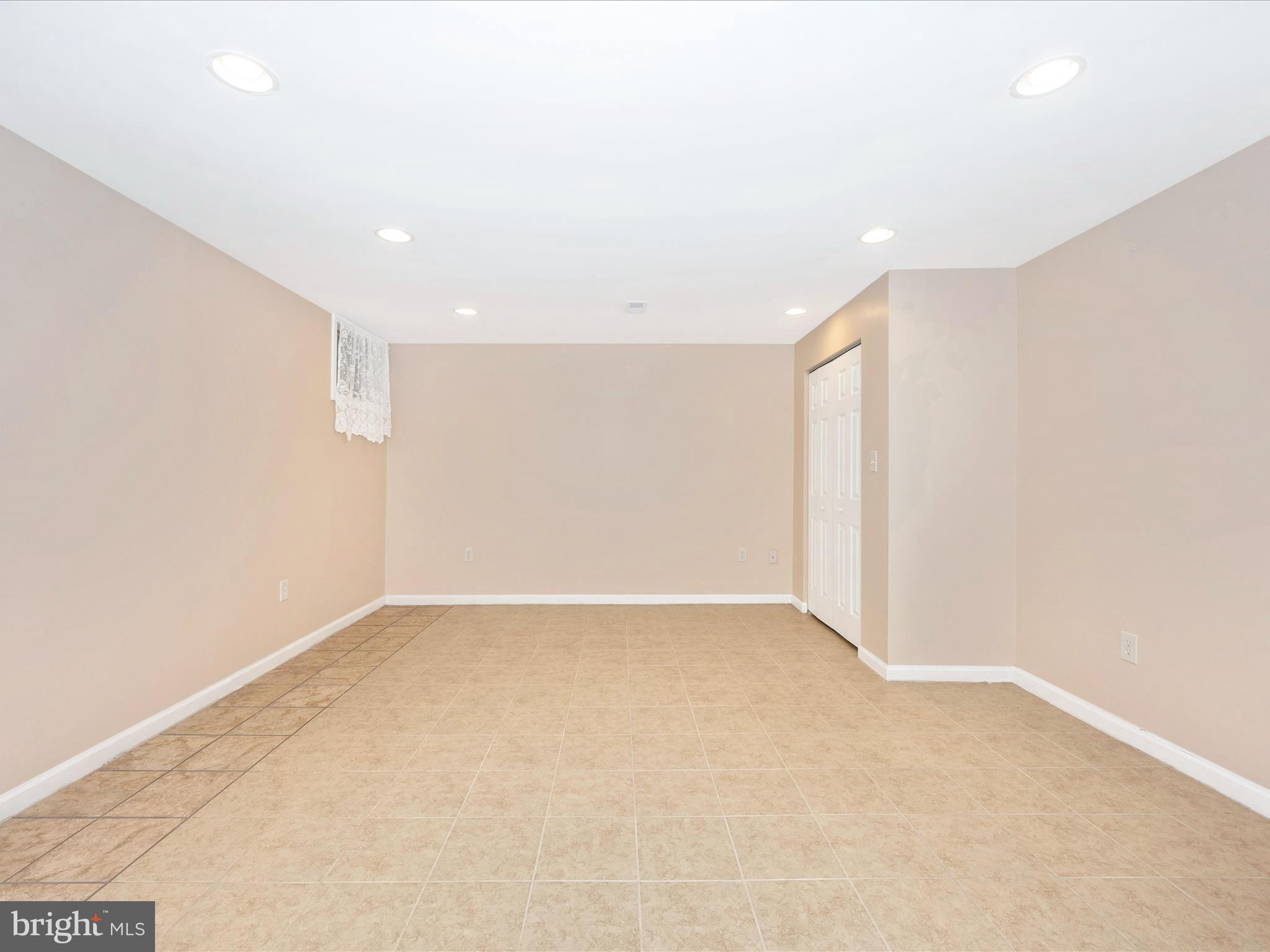 HAMLET NORTH - Residential