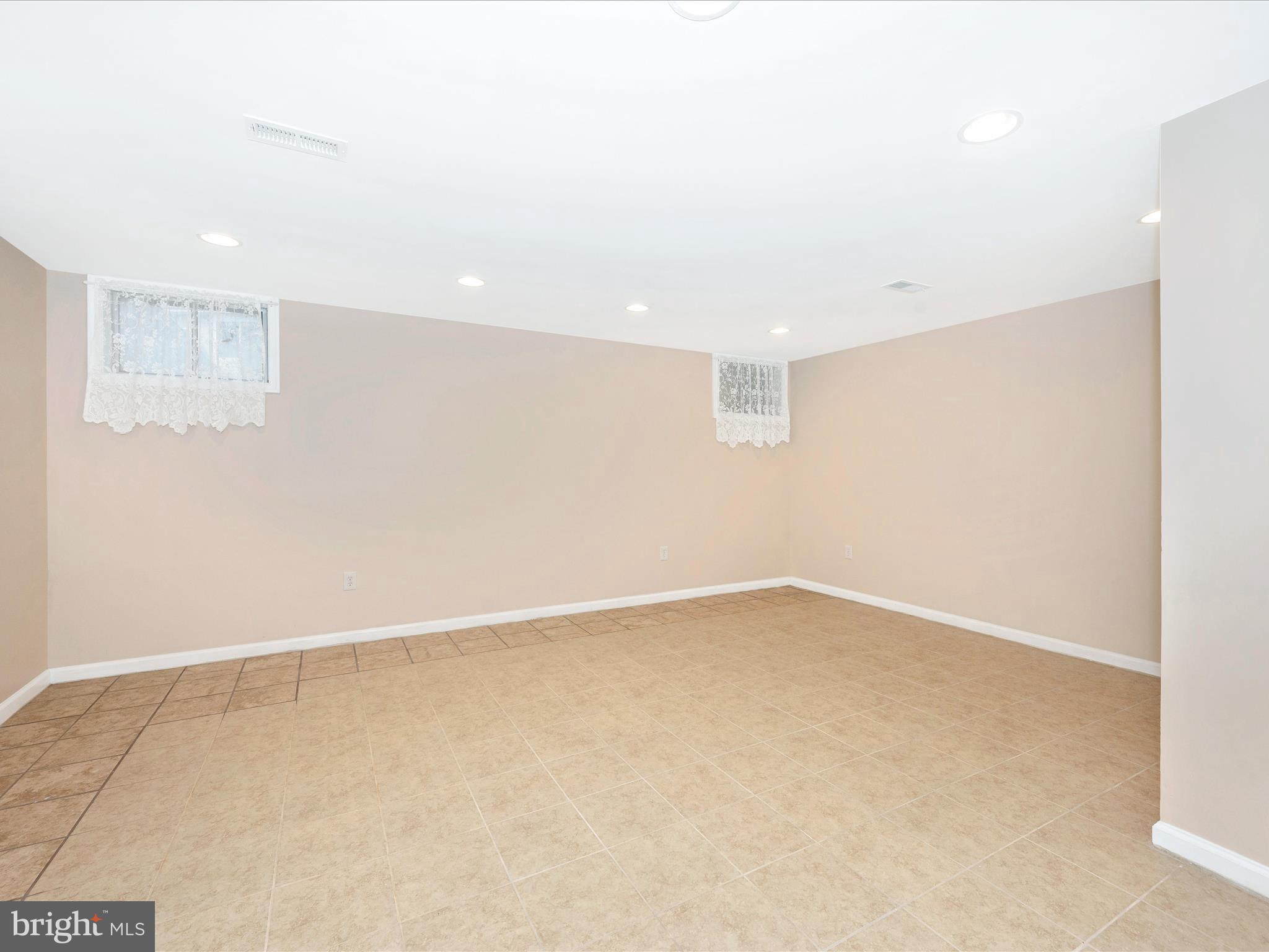 HAMLET NORTH - Residential