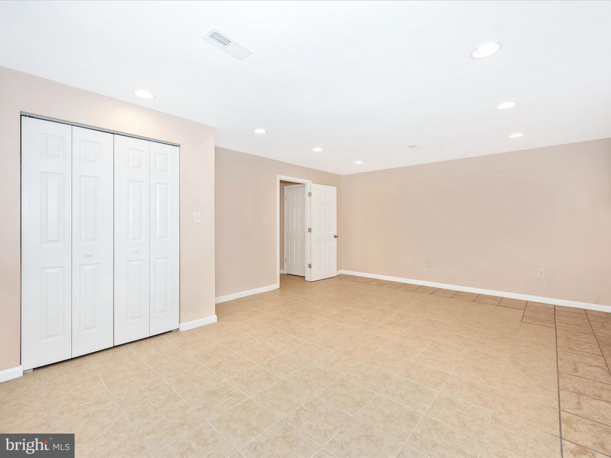 HAMLET NORTH - Residential