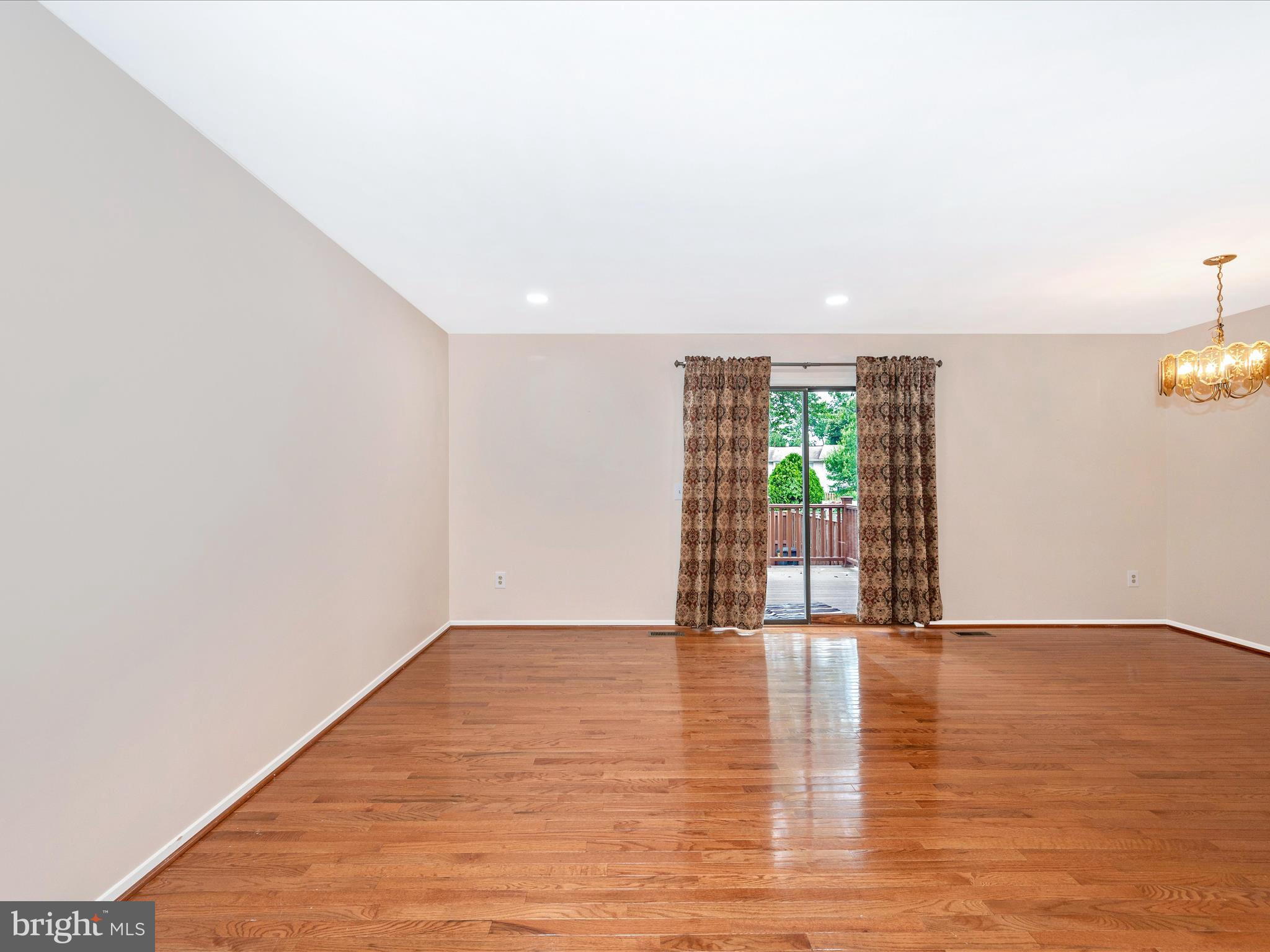 HAMLET NORTH - Residential