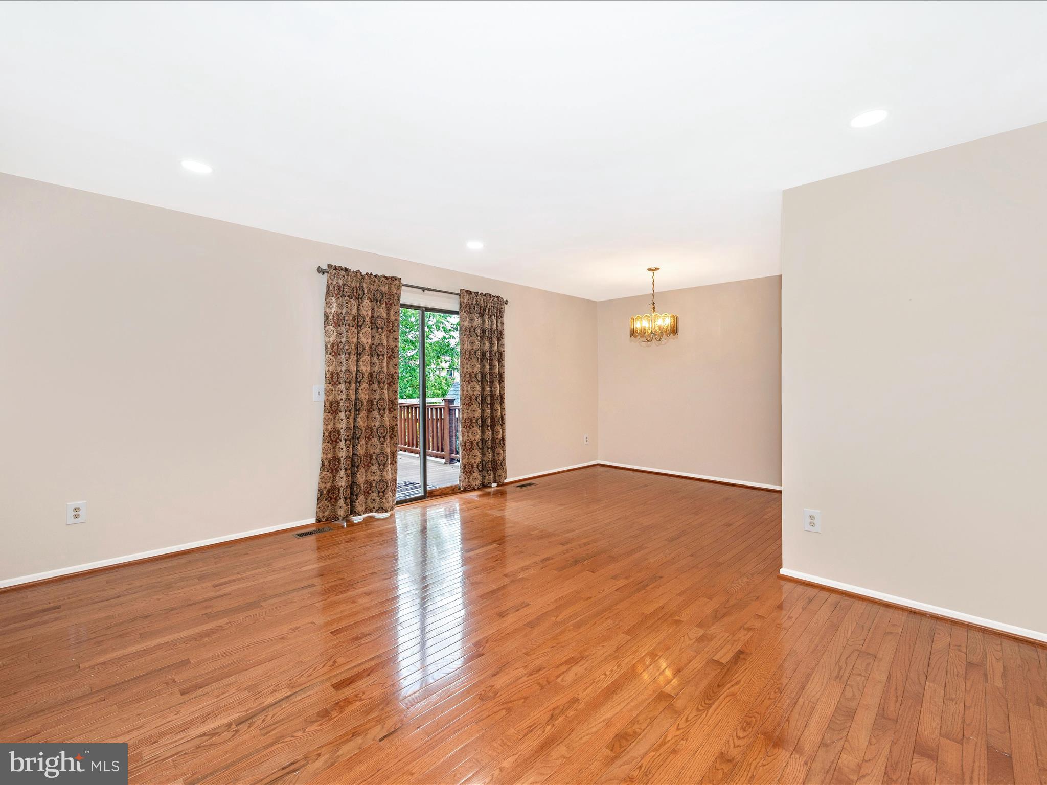 HAMLET NORTH - Residential