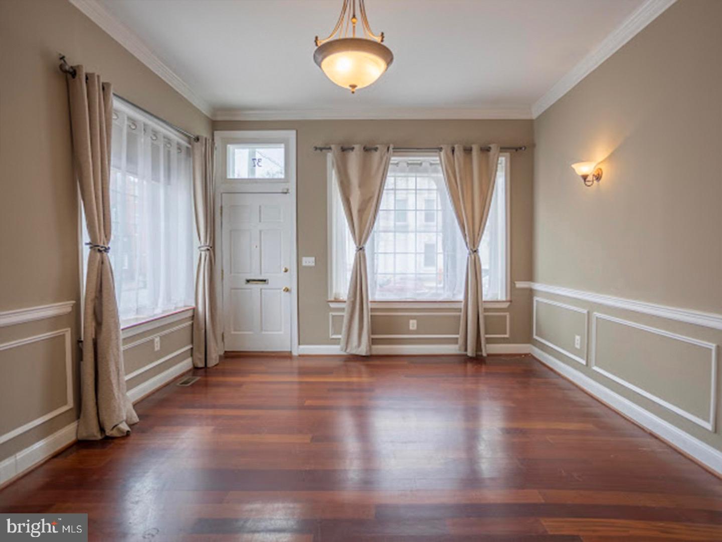 WASHINGTON HILL - Residential