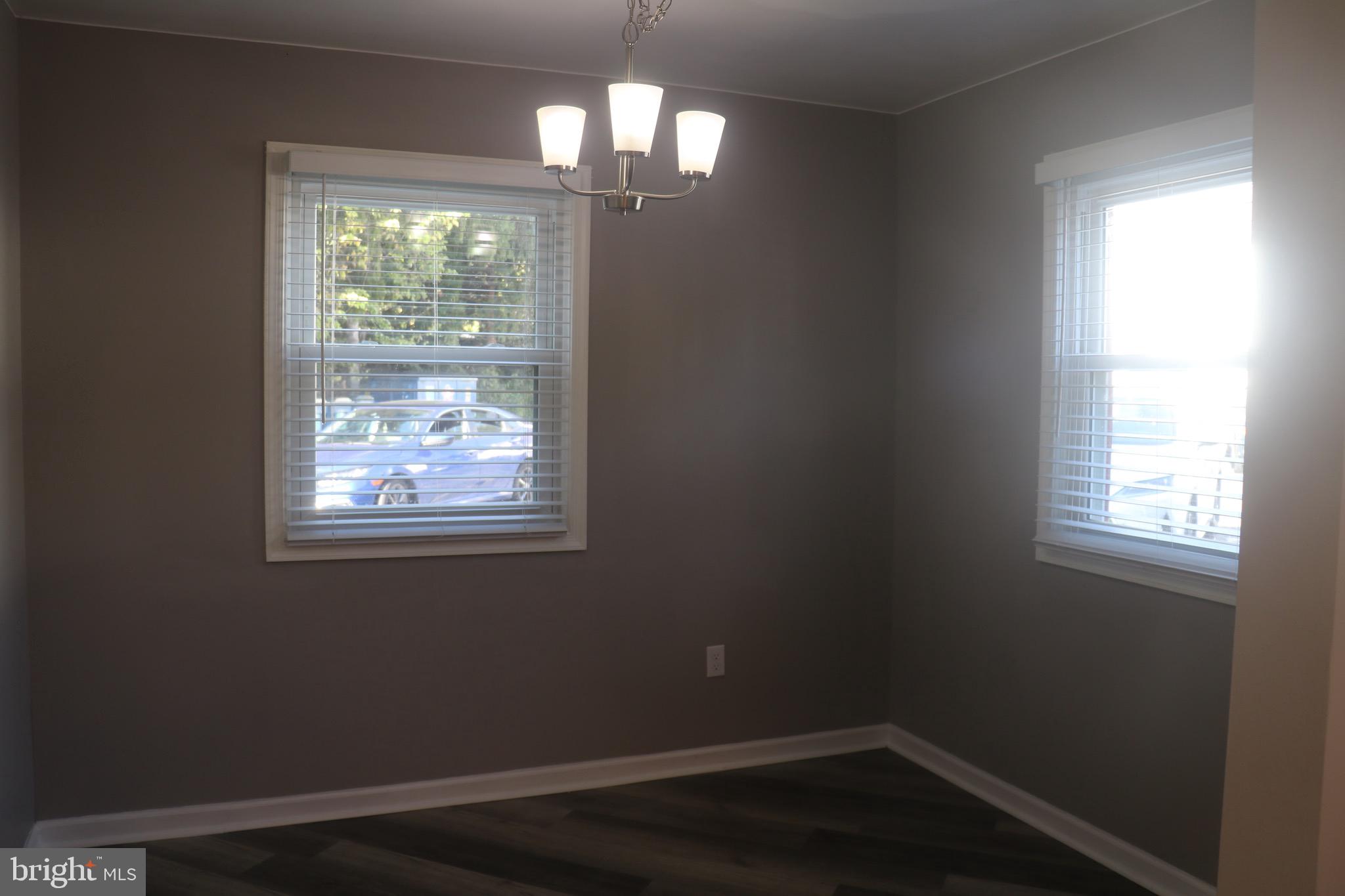 LIBERTY SQUARE - Residential