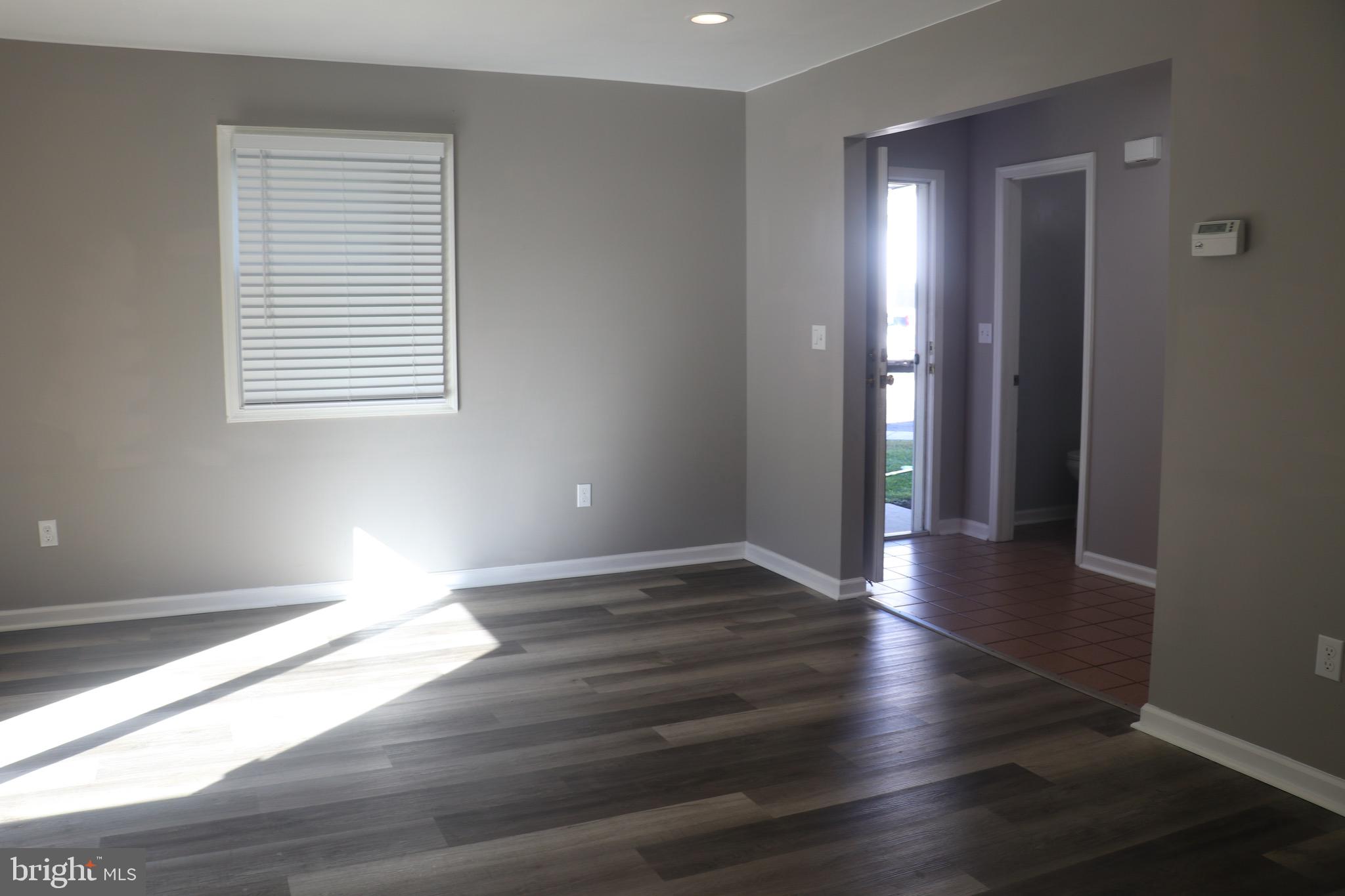 LIBERTY SQUARE - Residential