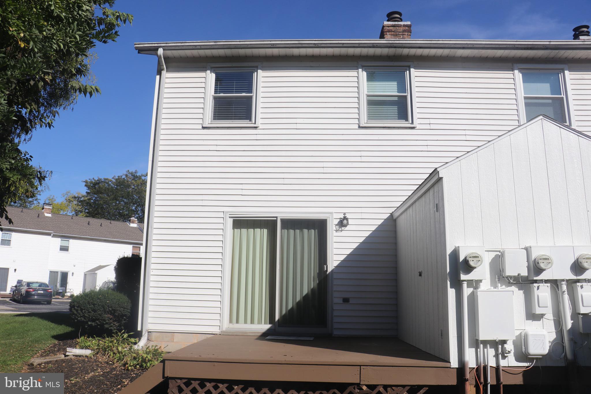 LIBERTY SQUARE - Residential