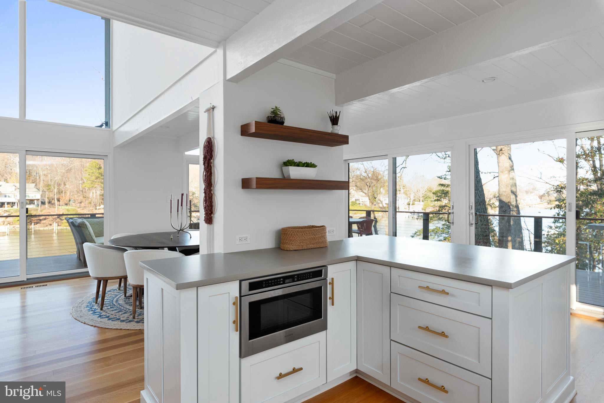 ANCHORAGE - Residential