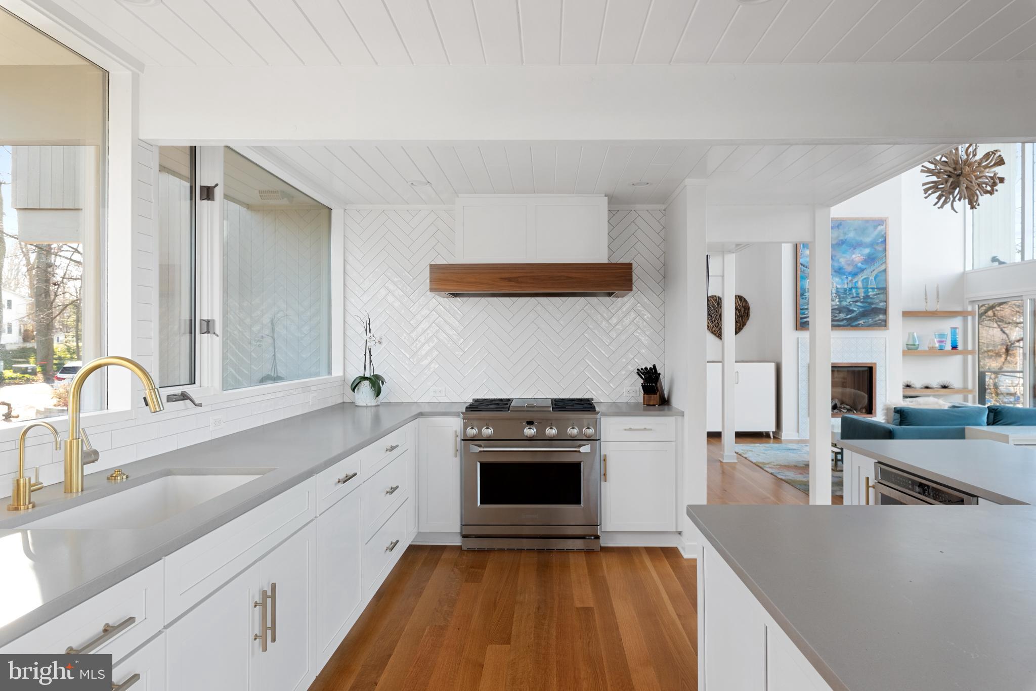 ANCHORAGE - Residential