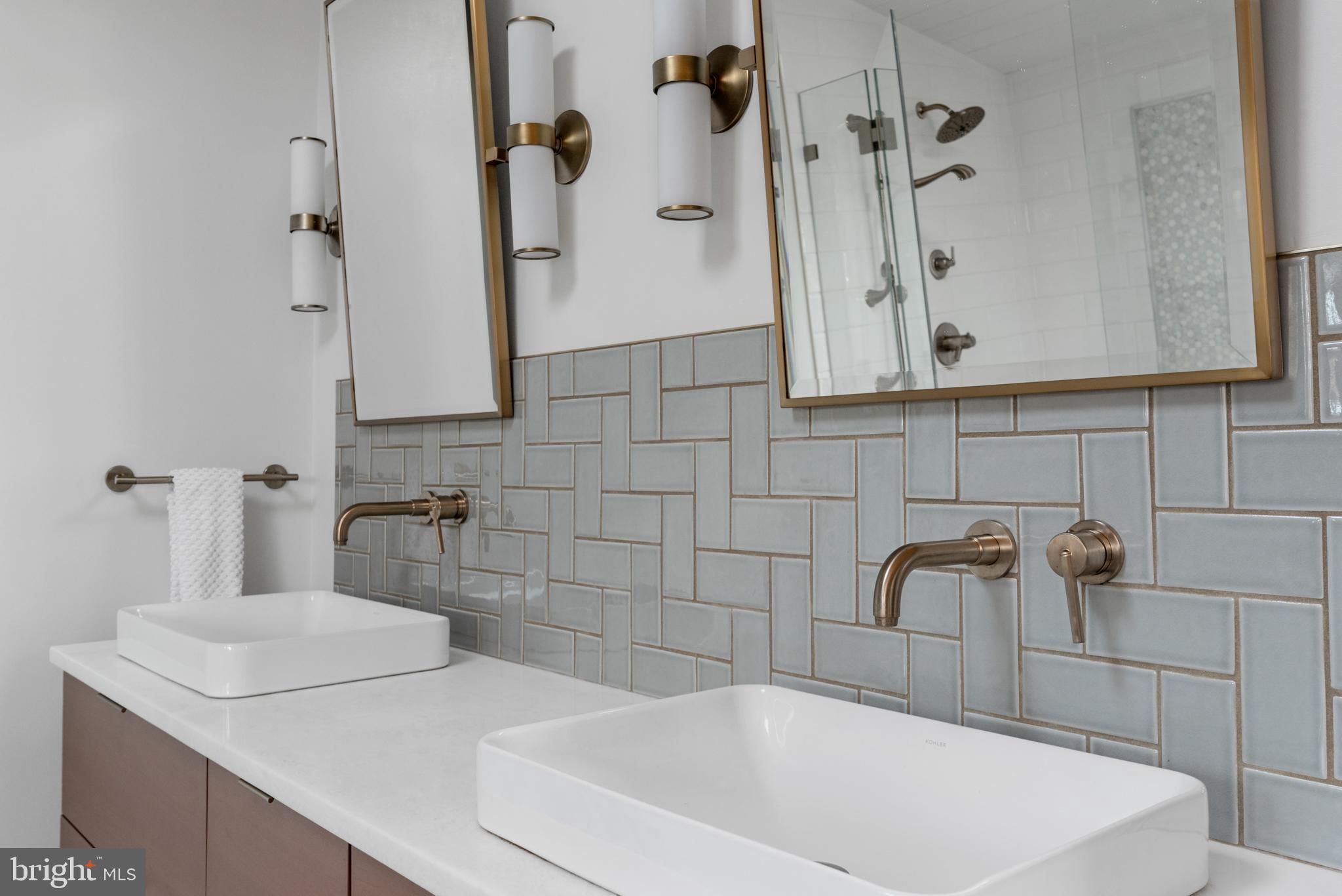 ANCHORAGE - Residential