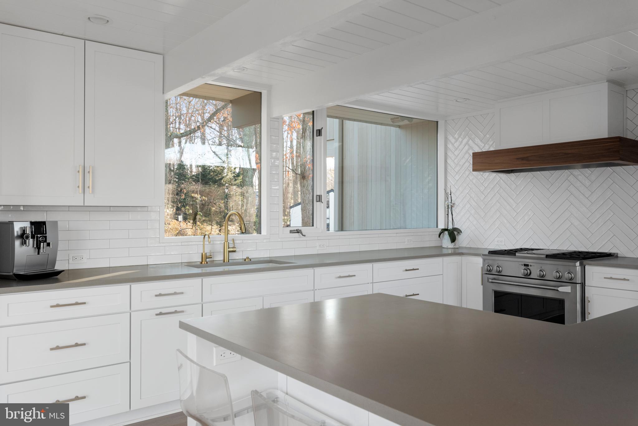 ANCHORAGE - Residential