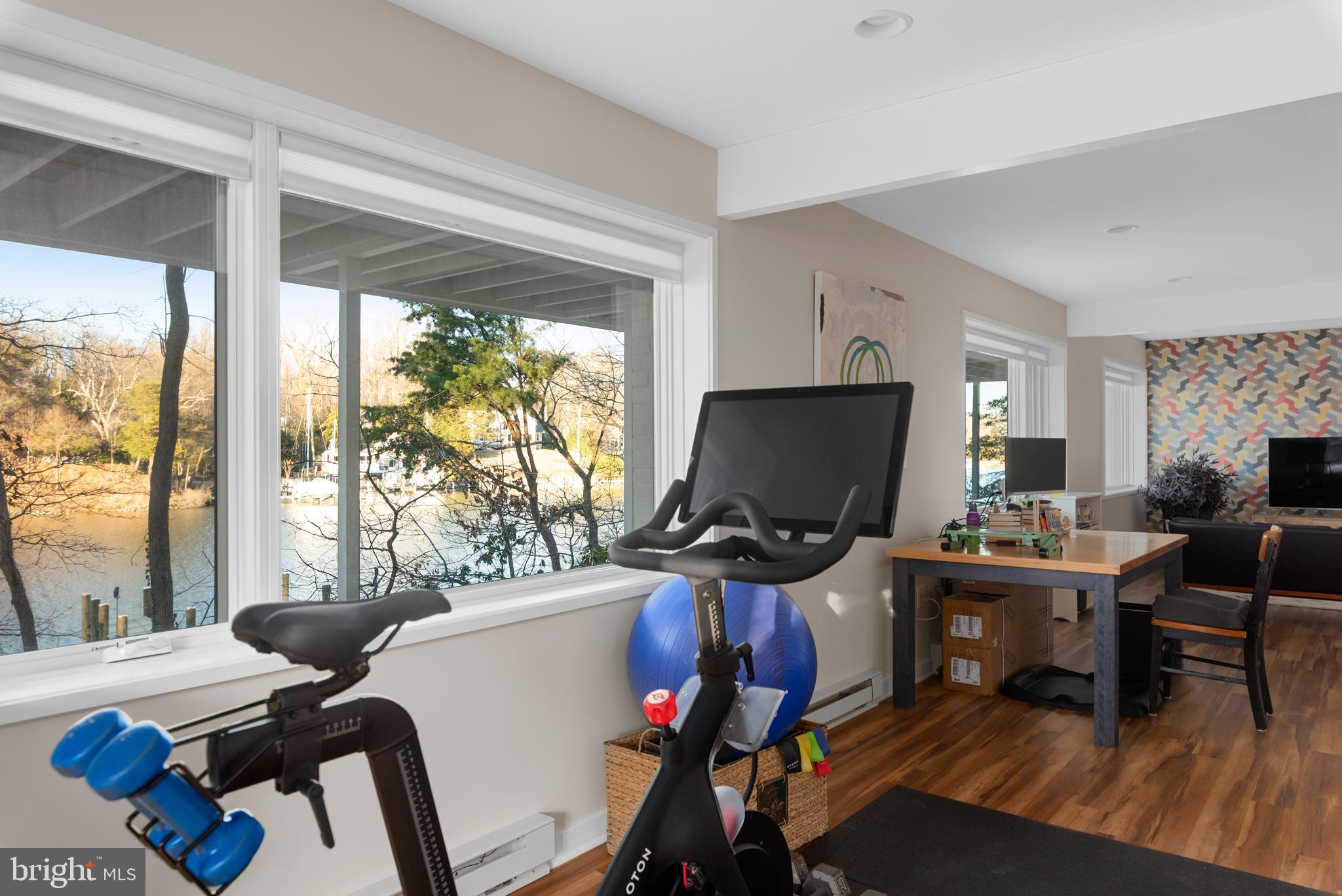 ANCHORAGE - Residential