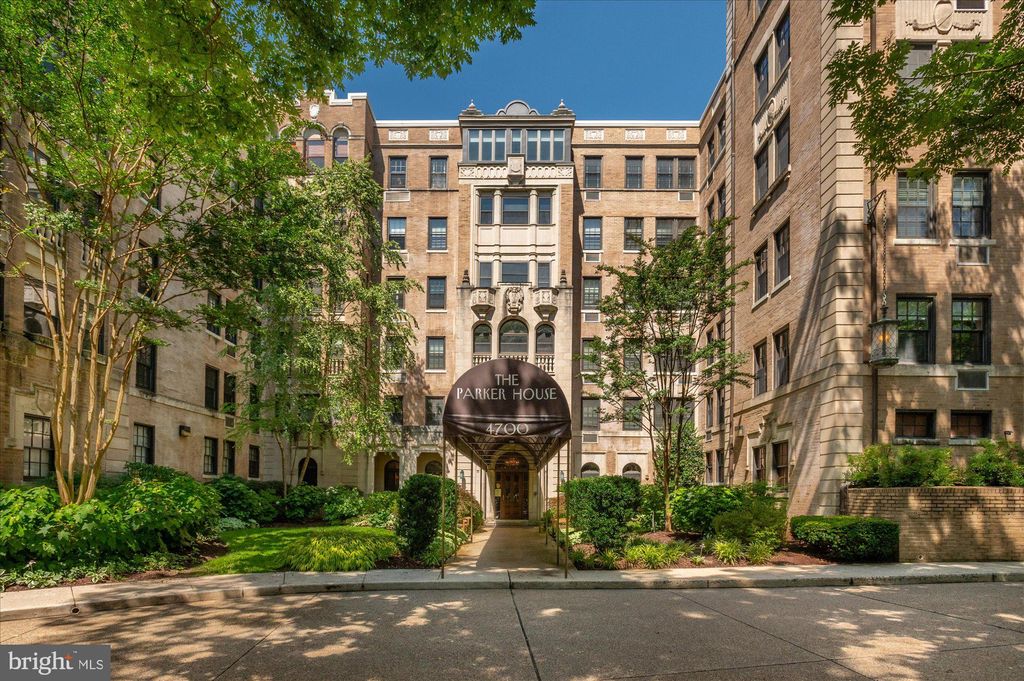 Photo of 4700 Connecticut Avenue NW #206, WASHINGTON, DC 20008 (MLS # DCDC2228070)