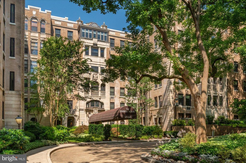 Photo of 4700 Connecticut Avenue NW #206, WASHINGTON, DC 20008 (MLS # DCDC2228070)