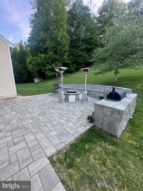 LINWOOD KNOLLS - Residential