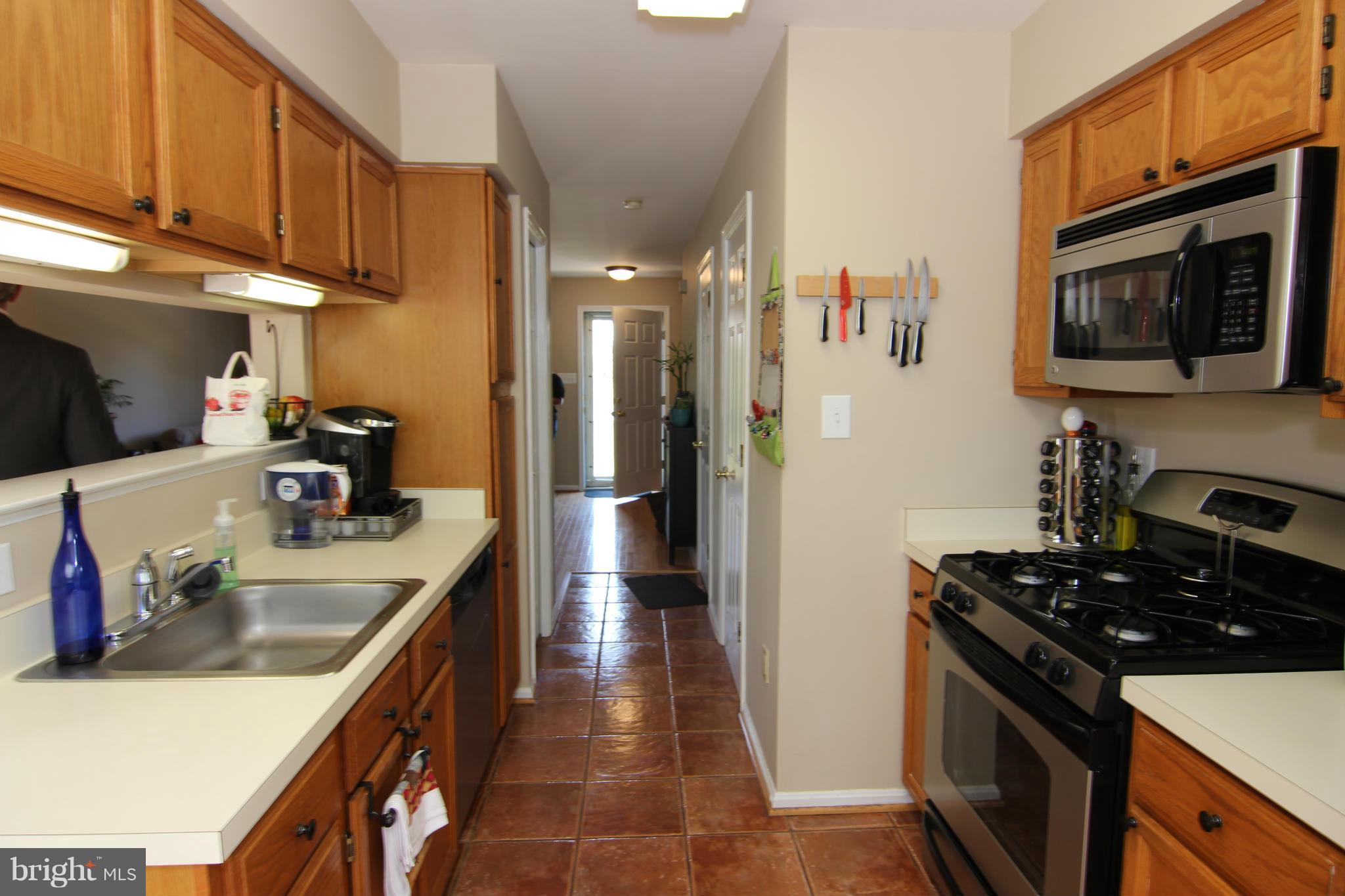 WOODGATE MANOR - Residential