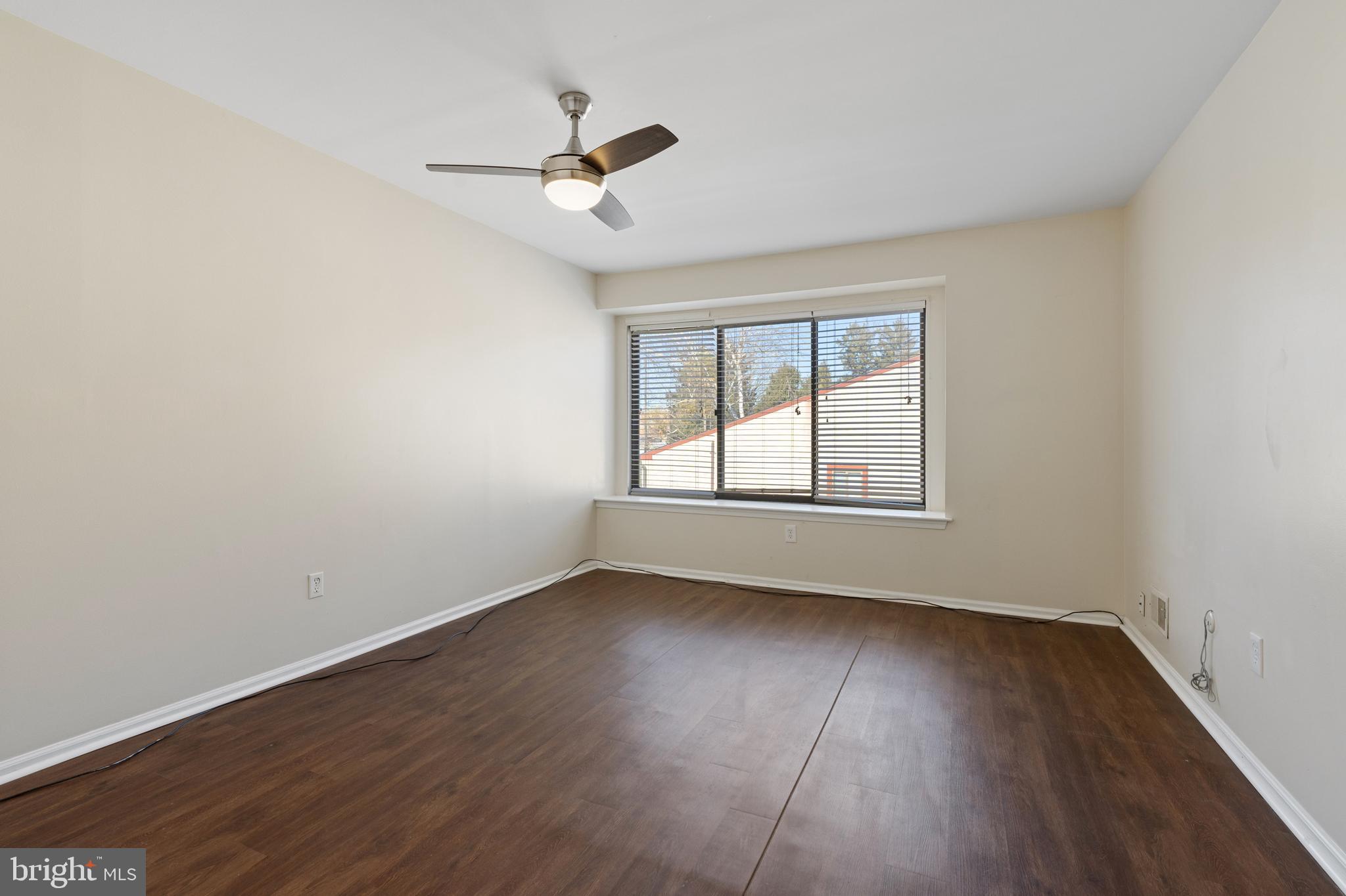 CHESTNUT GROVE - Residential Lease