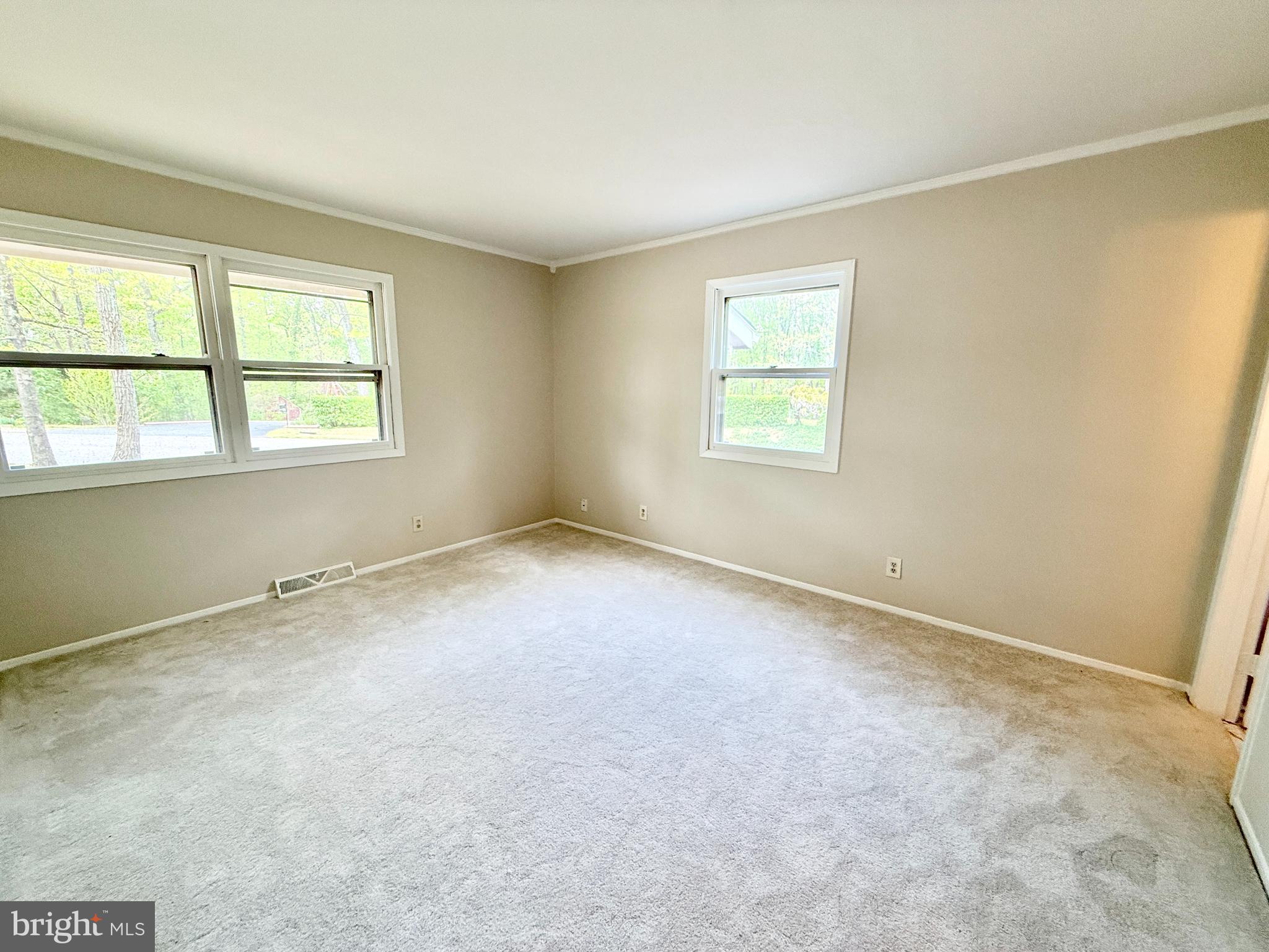 LEE'S HEADQUARTERS - Residential