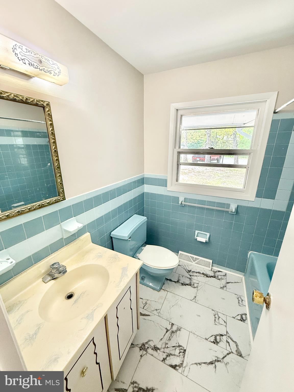 LEE'S HEADQUARTERS - Residential