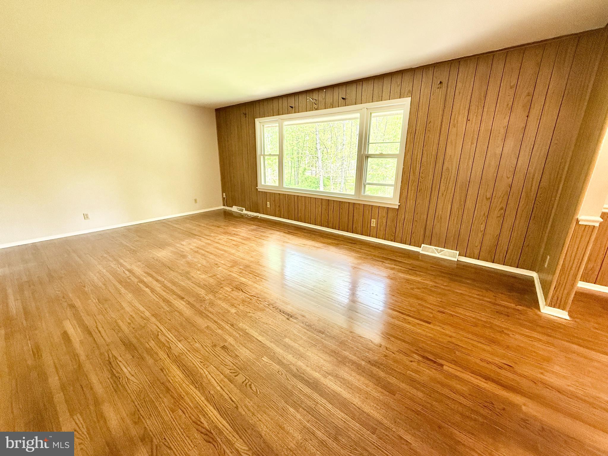 LEE'S HEADQUARTERS - Residential