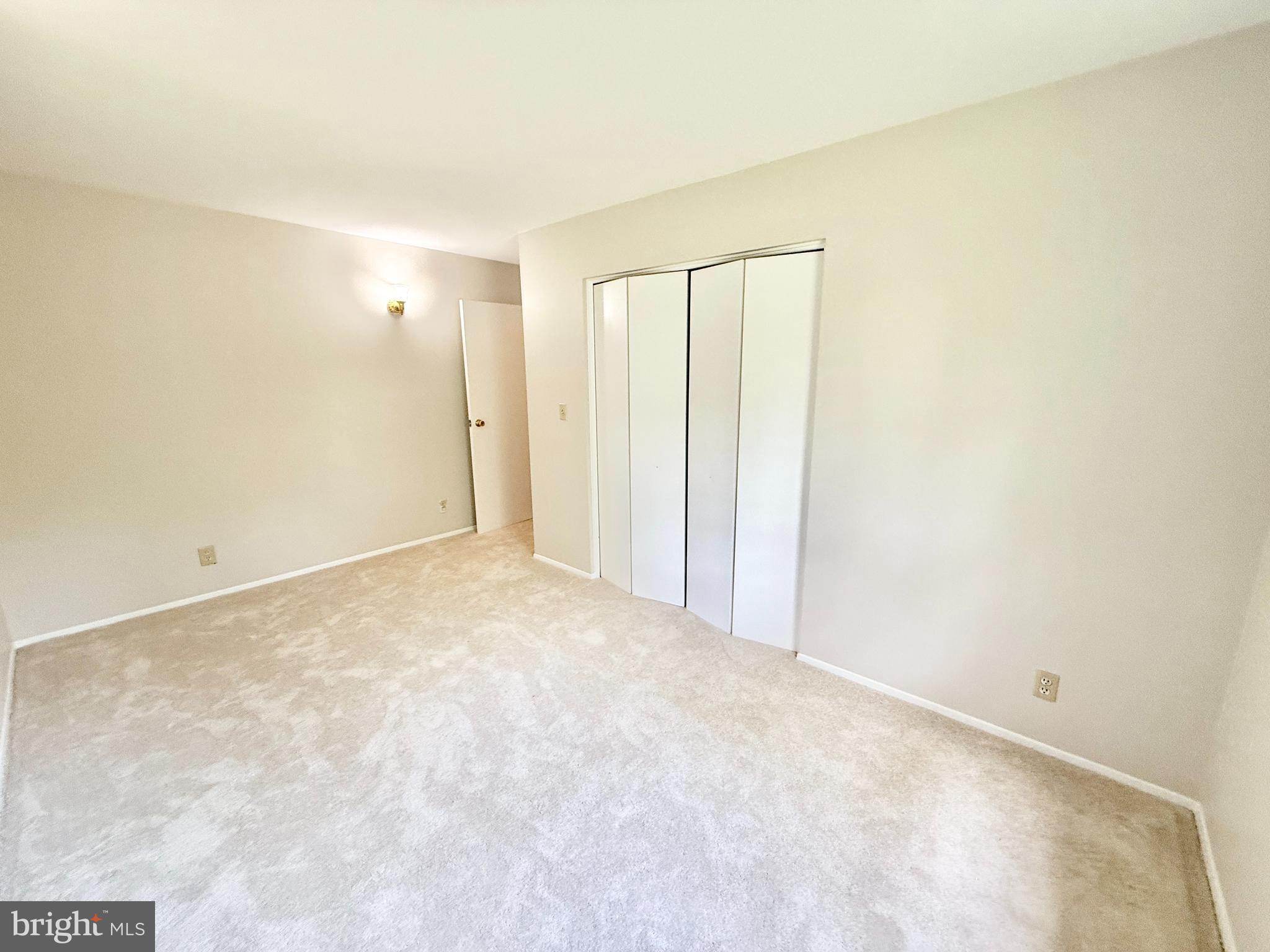 LEE'S HEADQUARTERS - Residential