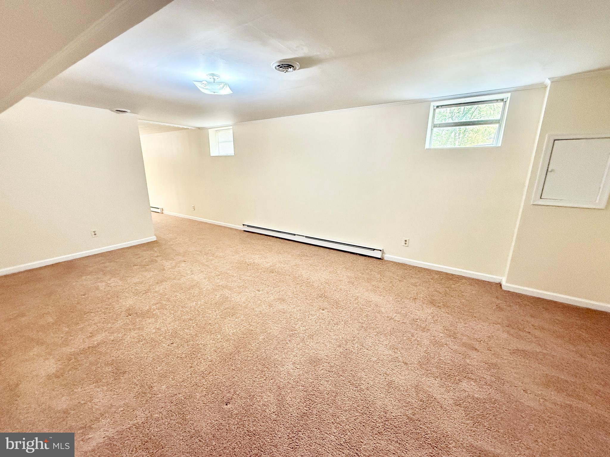 LEE'S HEADQUARTERS - Residential