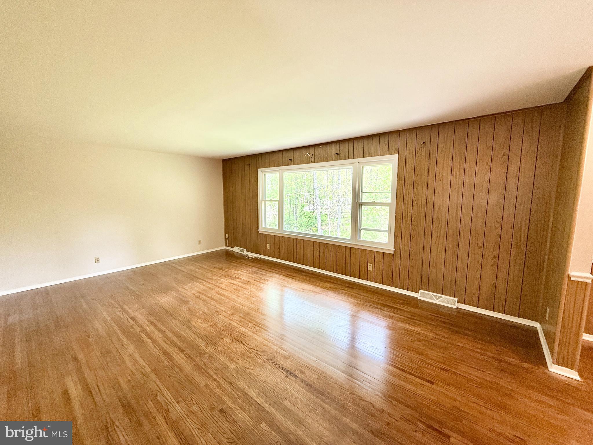 LEE'S HEADQUARTERS - Residential