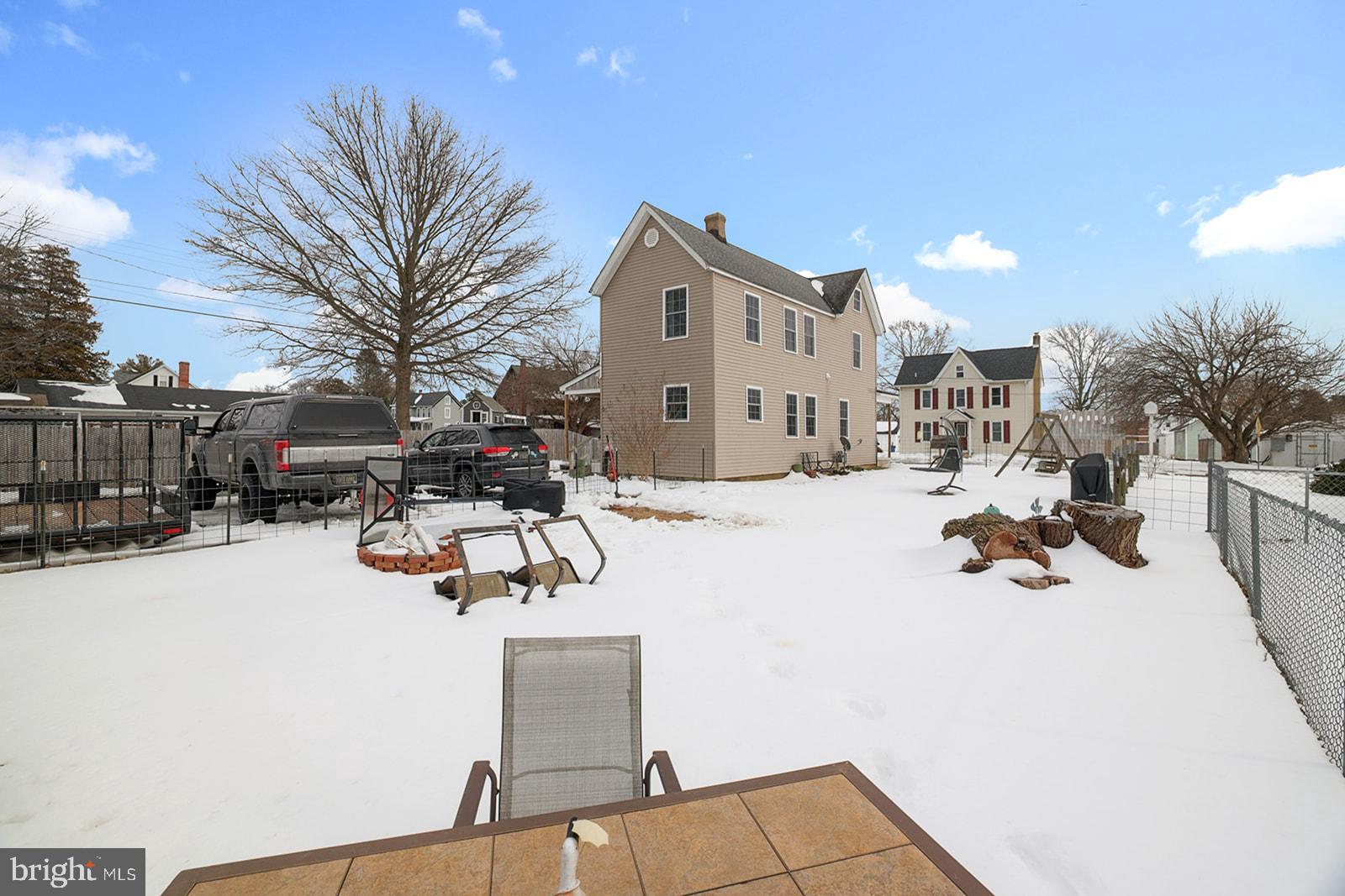 CLAYTON - Residential