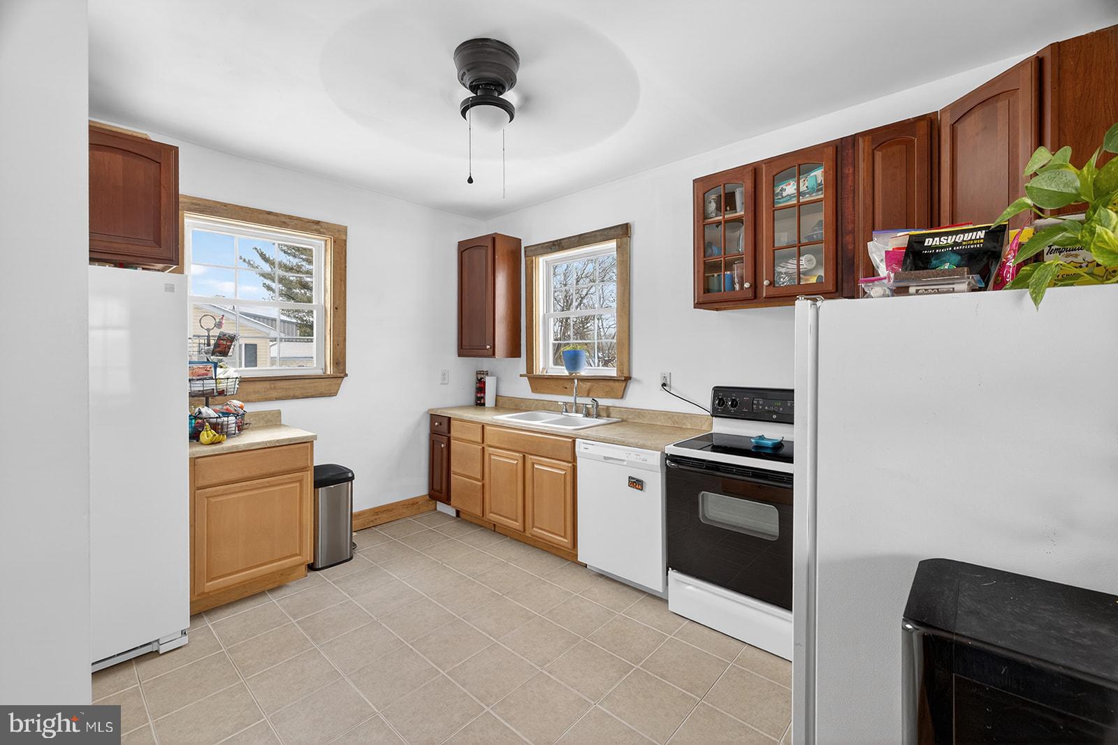 CLAYTON - Residential