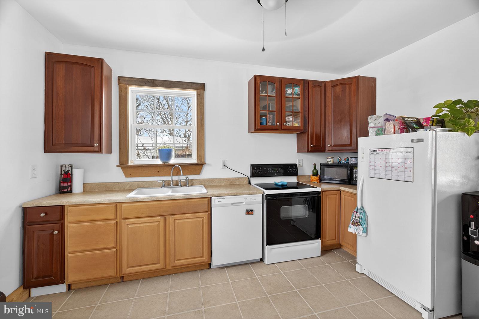 CLAYTON - Residential