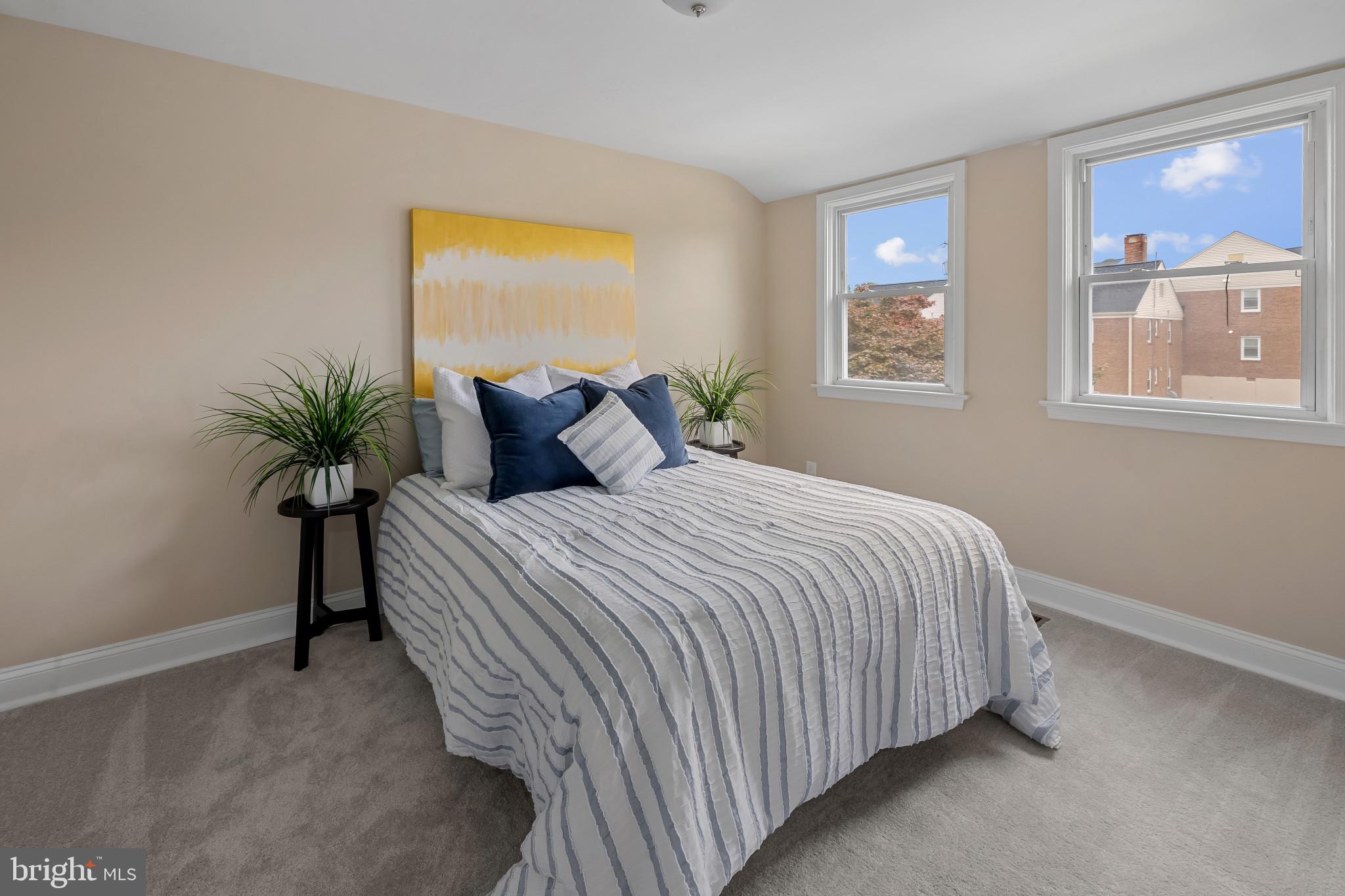 PERRING LOCH - Residential Lease