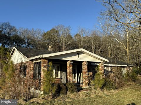 Homes For Sale - 1335 Colona Road<br/> POCOMOKE CITY, MD 21851