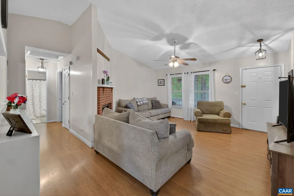 Additional image 10 of 29 N Bearwood Dr, Palmyra, VA 22963