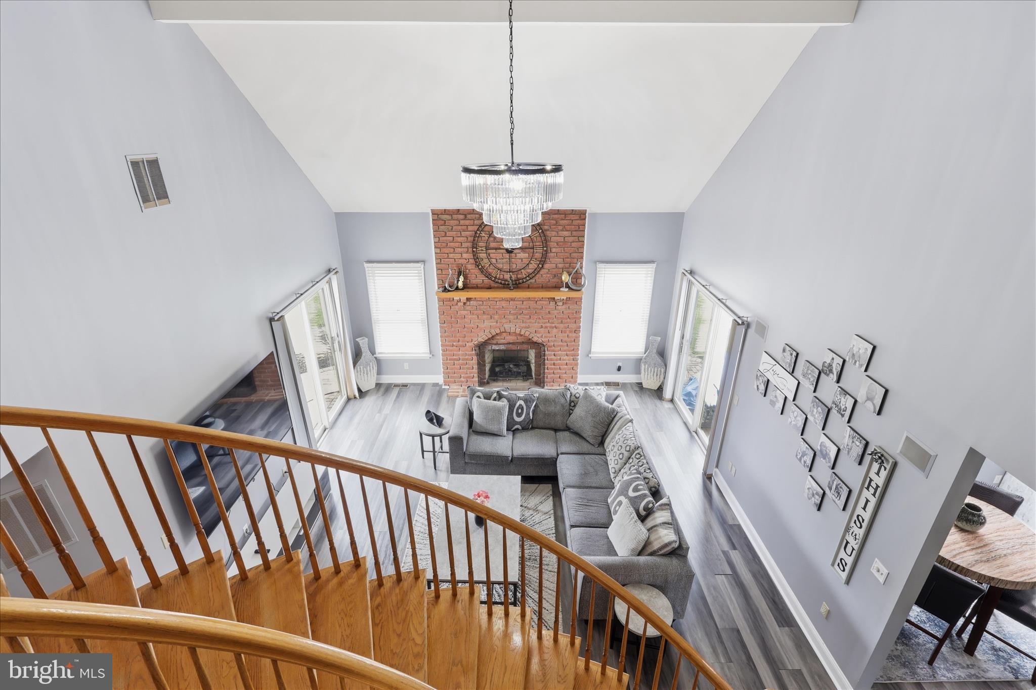 FOUNTAIN HEAD - Residential