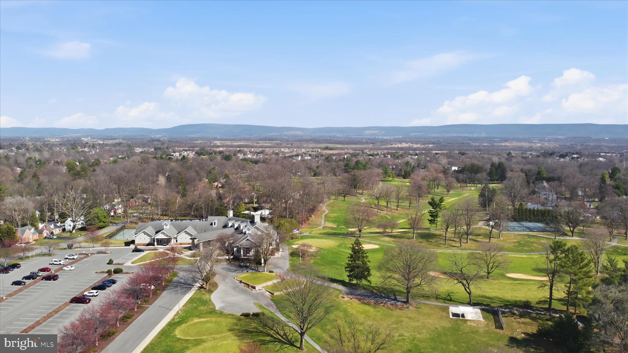 FOUNTAIN HEAD - Residential