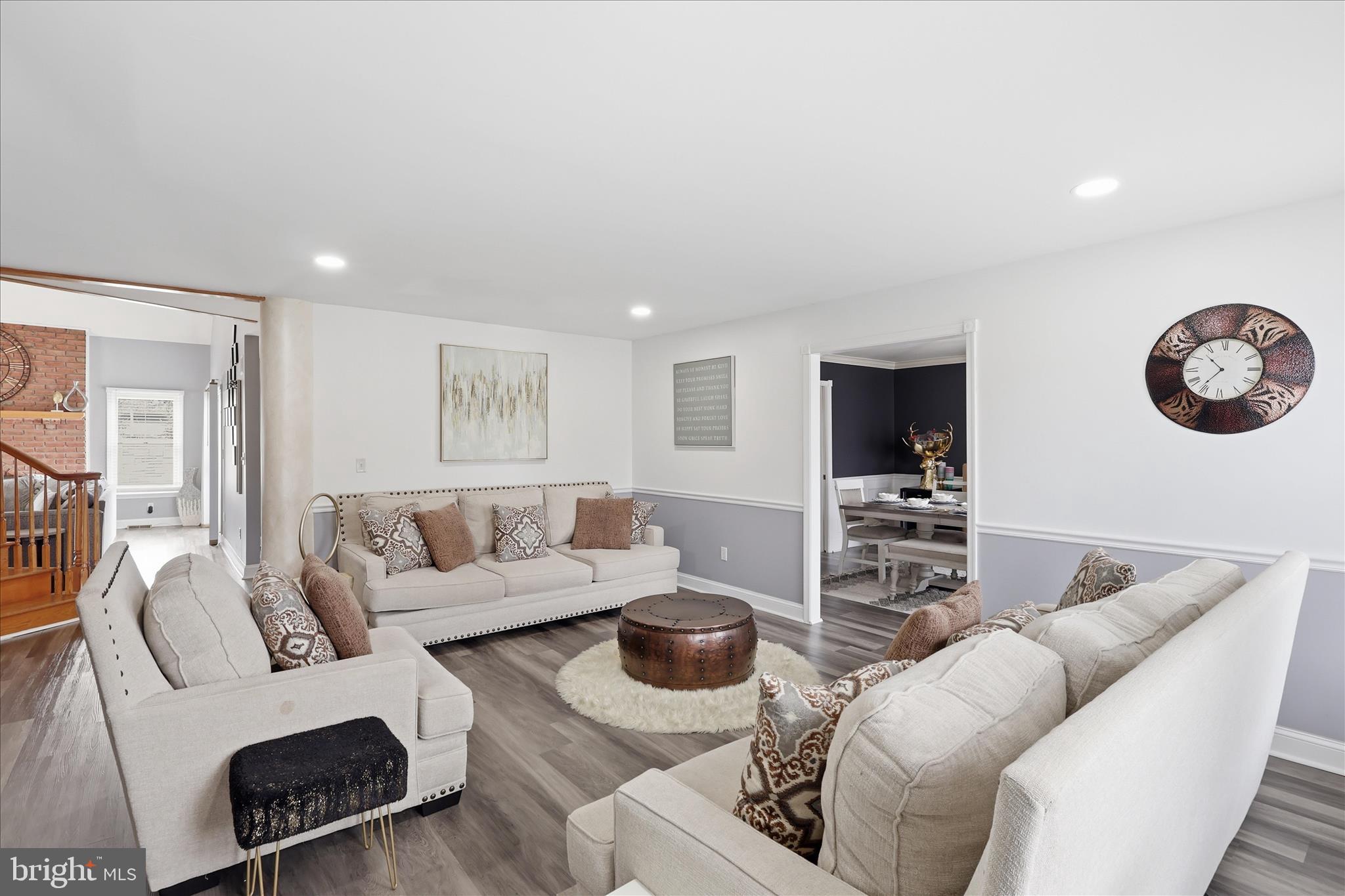 FOUNTAIN HEAD - Residential