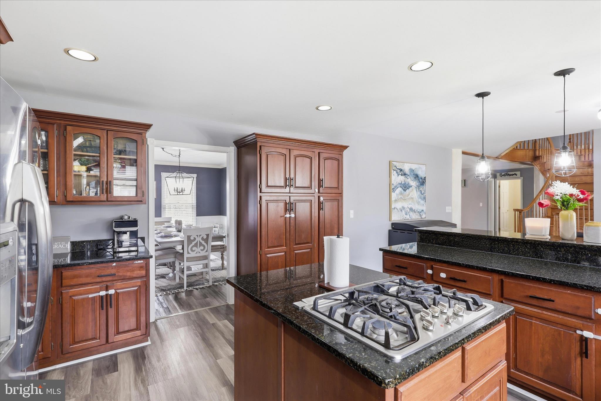 FOUNTAIN HEAD - Residential