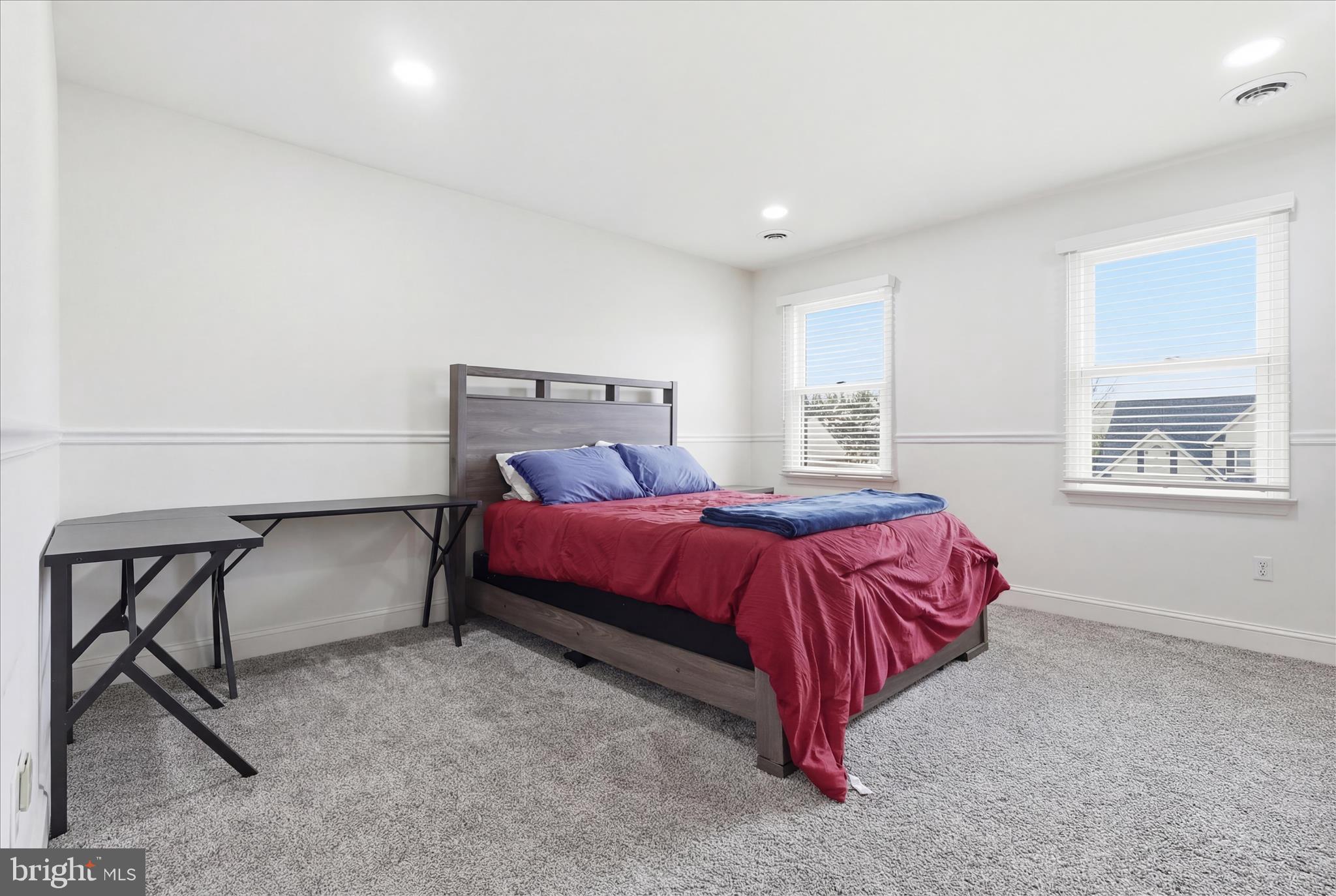 FOUNTAIN HEAD - Residential