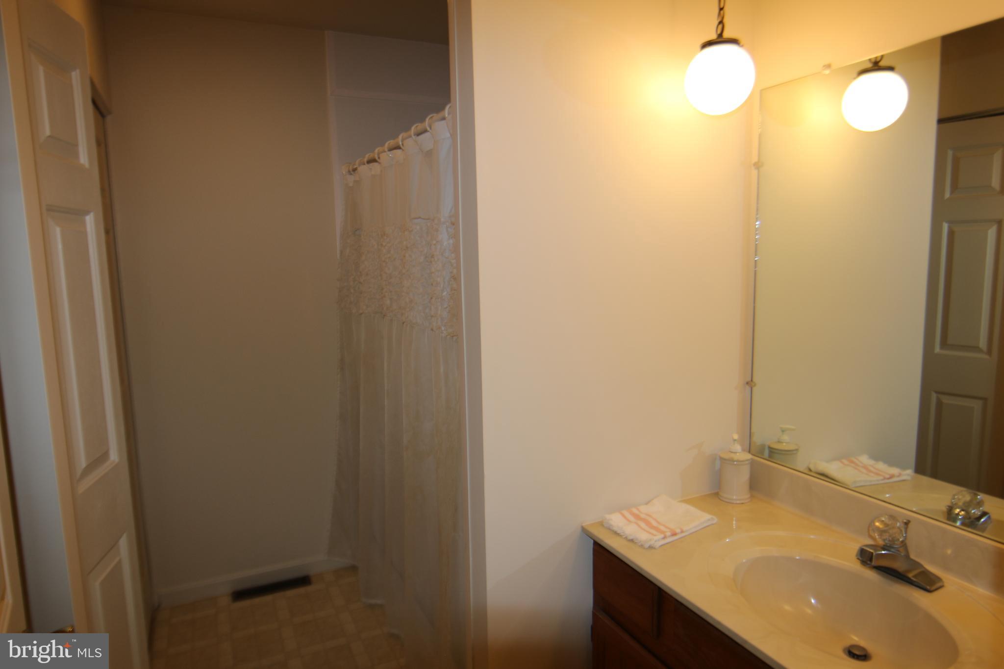 WOODRIDGE - Residential