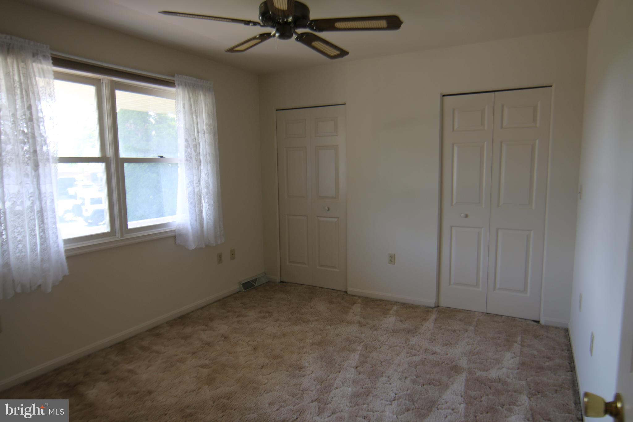 WOODRIDGE - Residential