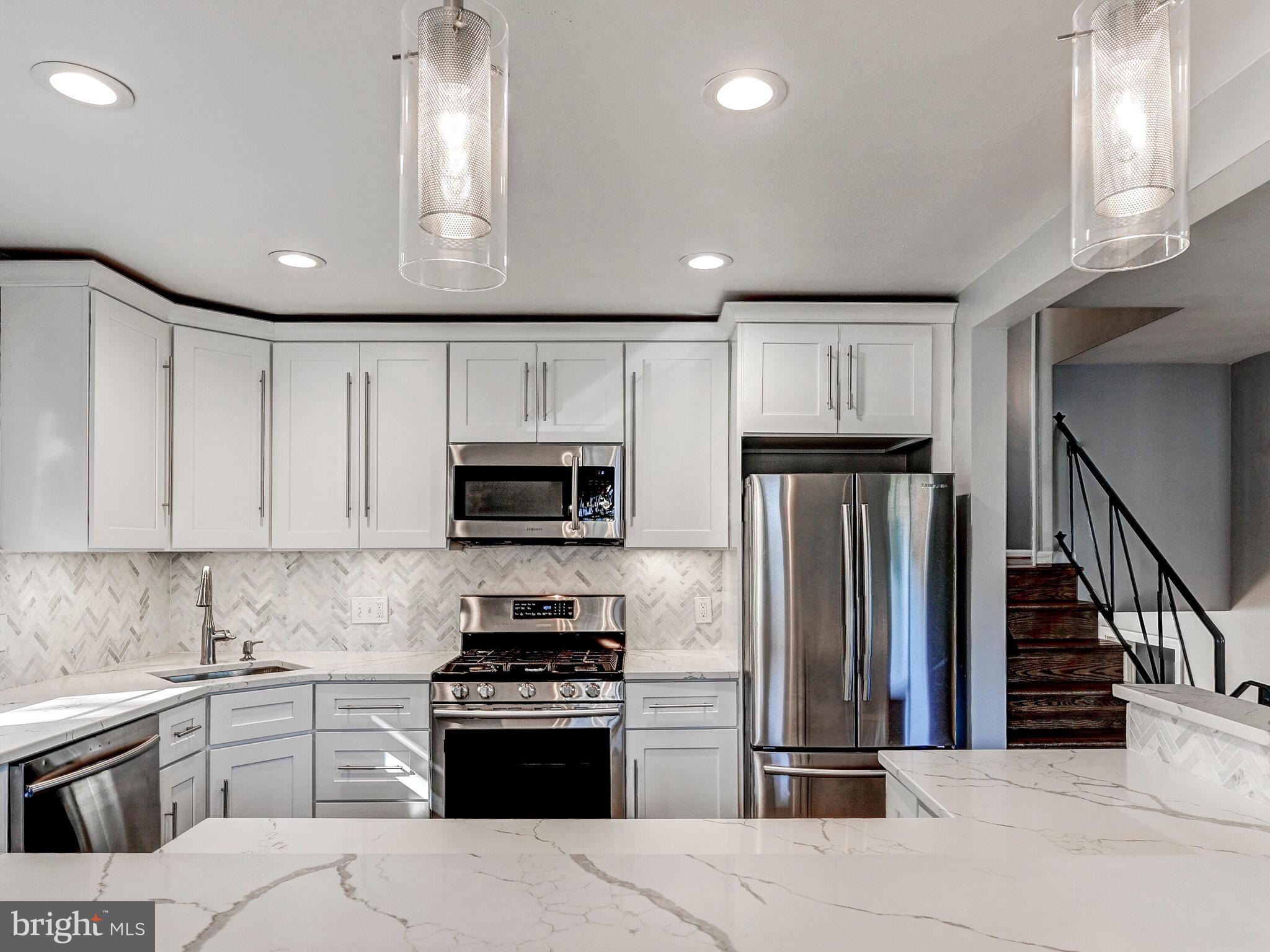 DULANEY VILLAGE - Residential