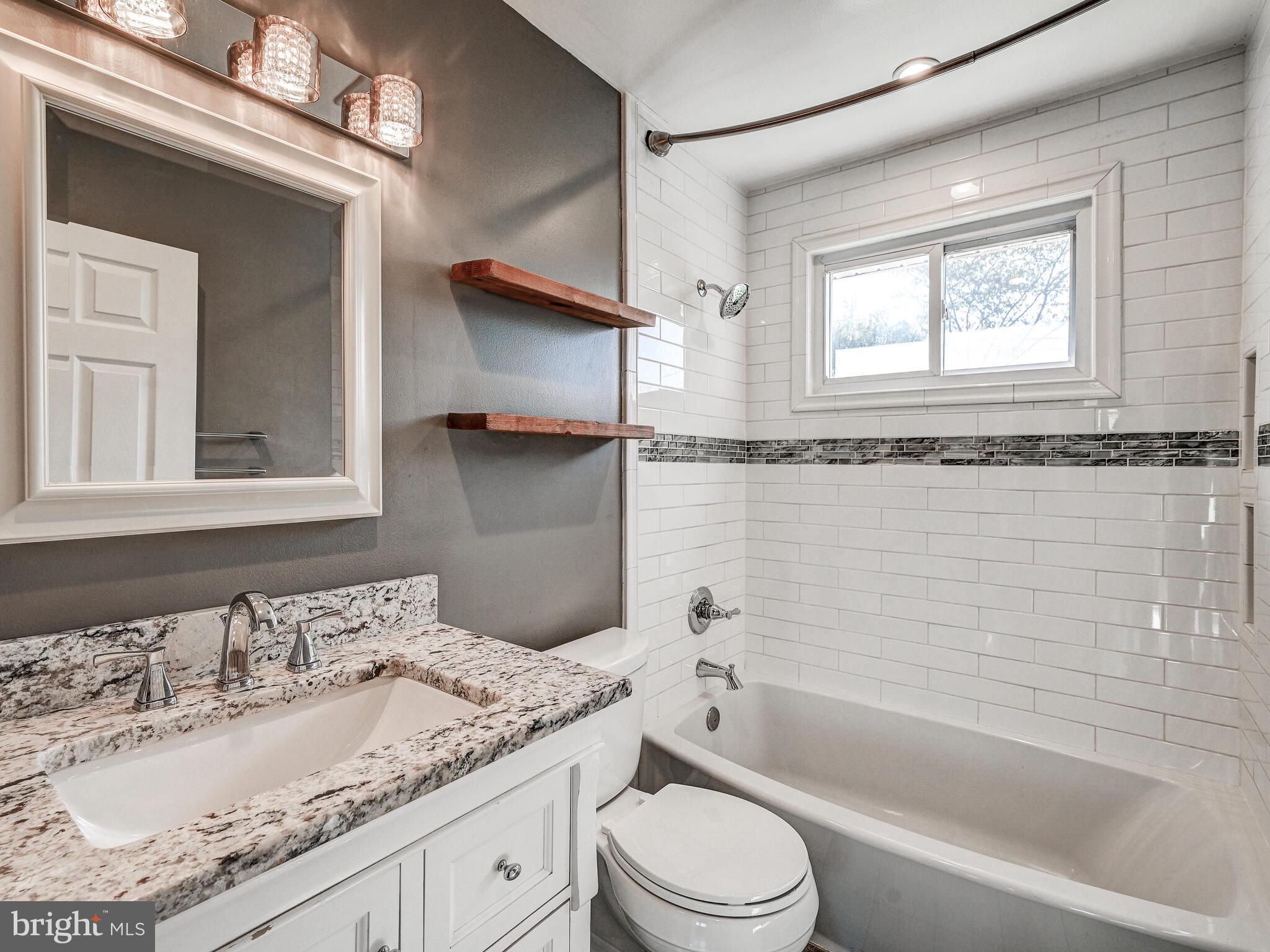 DULANEY VILLAGE - Residential