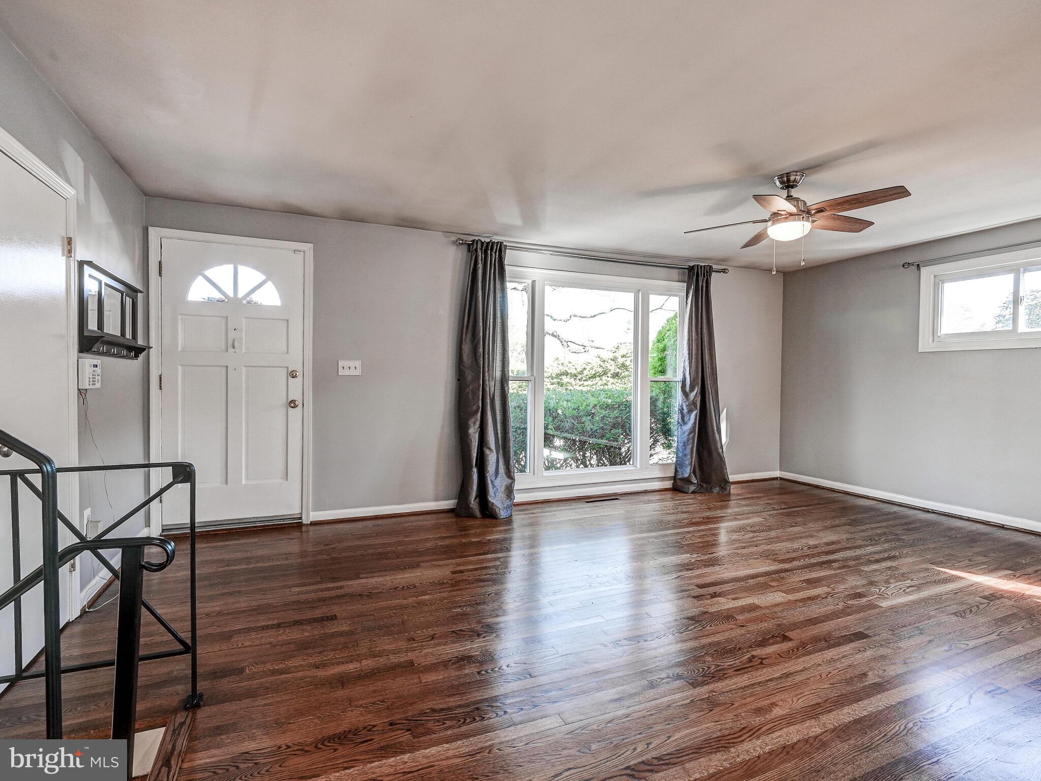 DULANEY VILLAGE - Residential