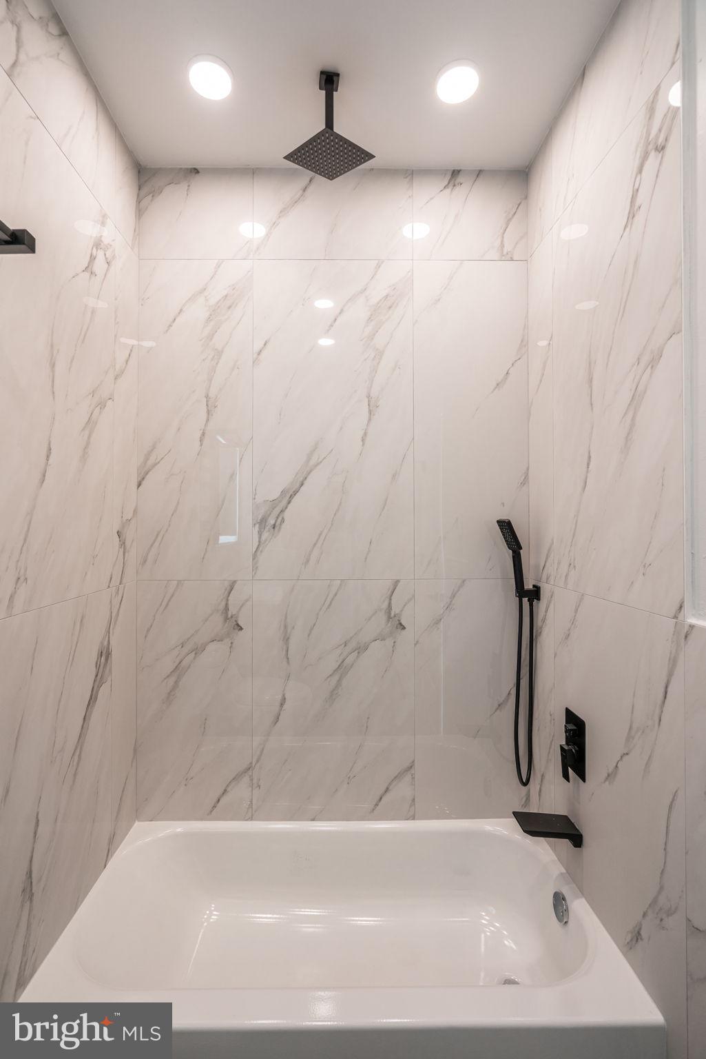 WEST KENSINGTON - Residential Lease