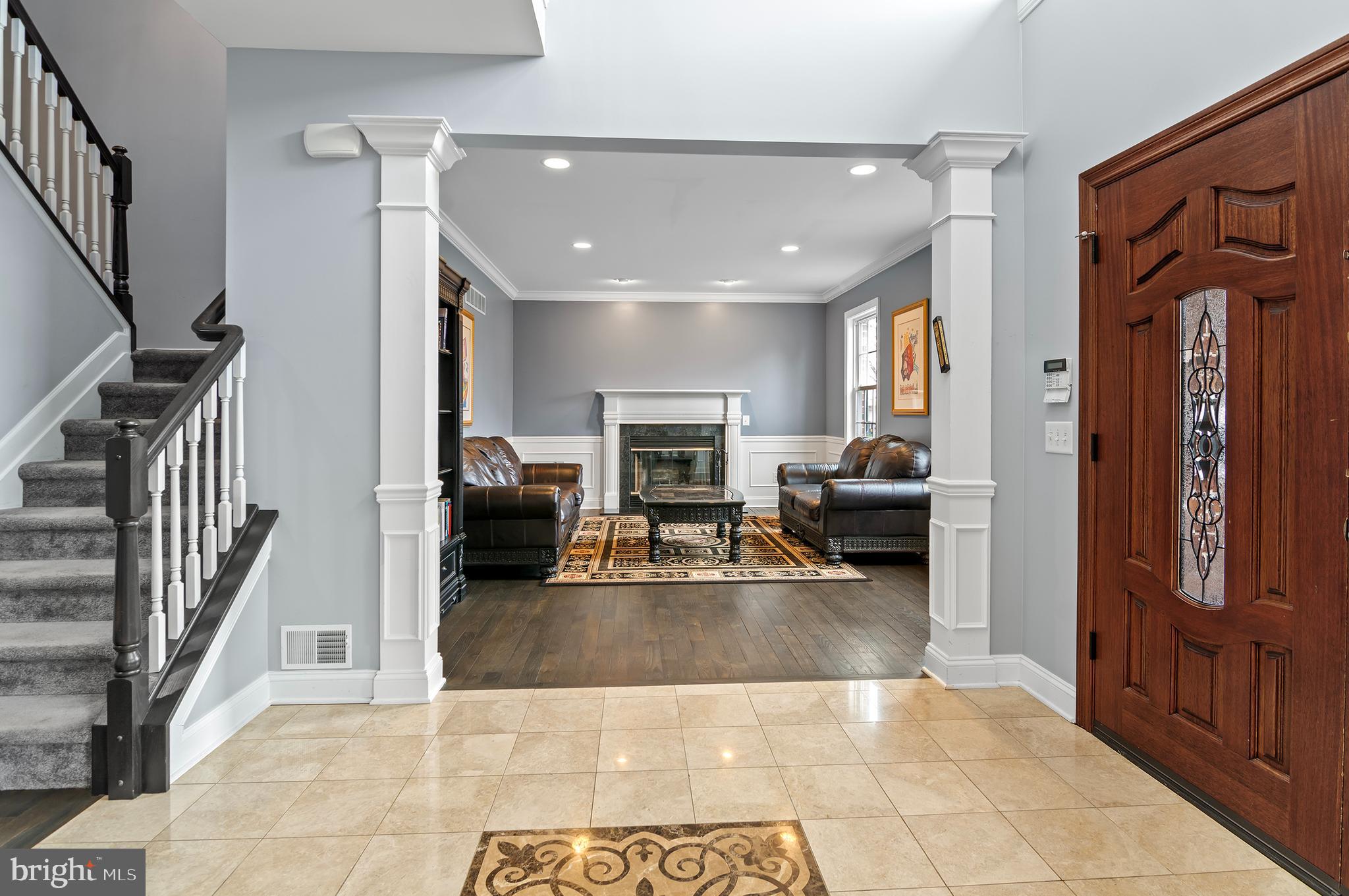 3211 HATTON