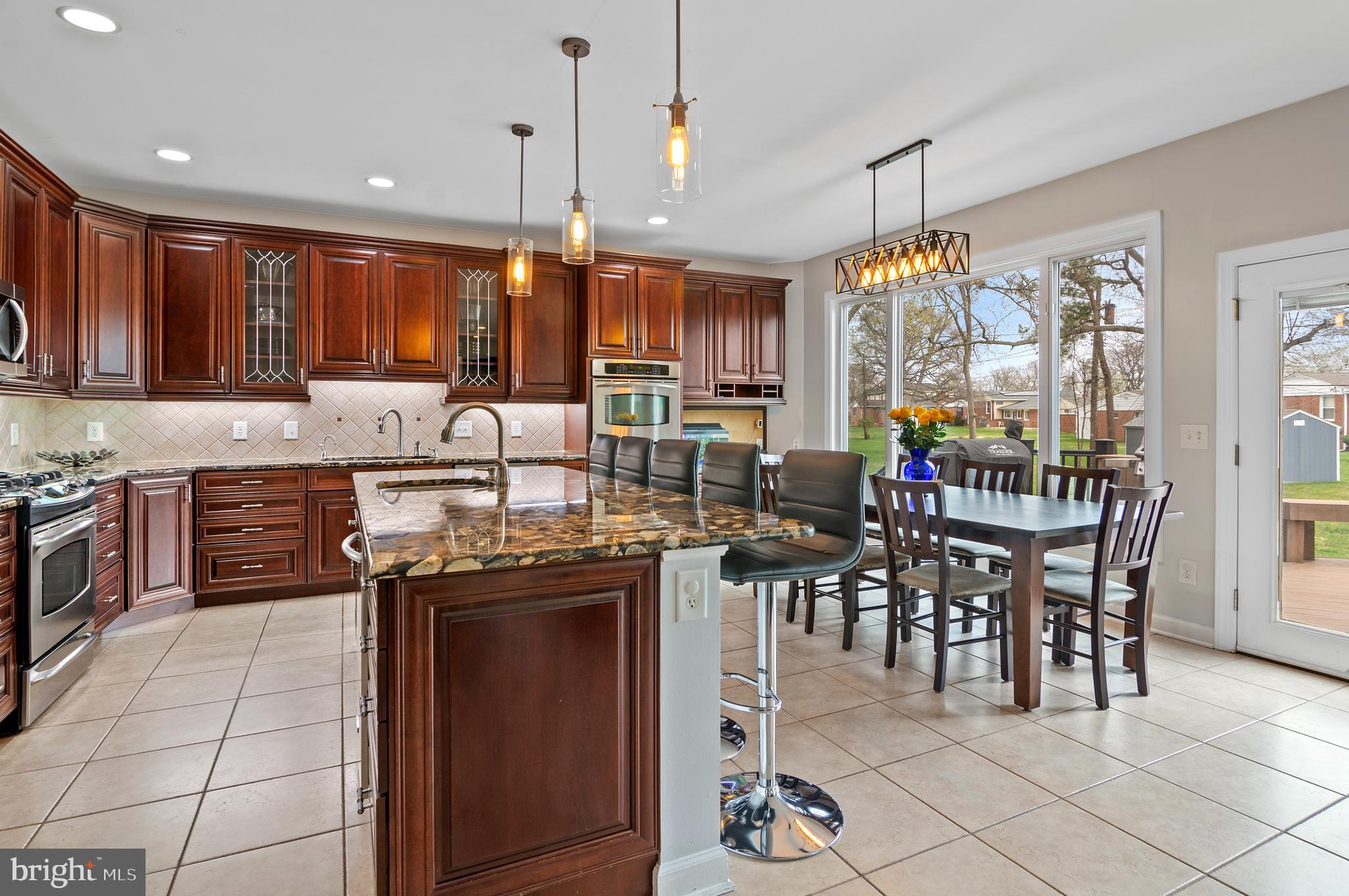 GREEN SPRING MANOR - Residential