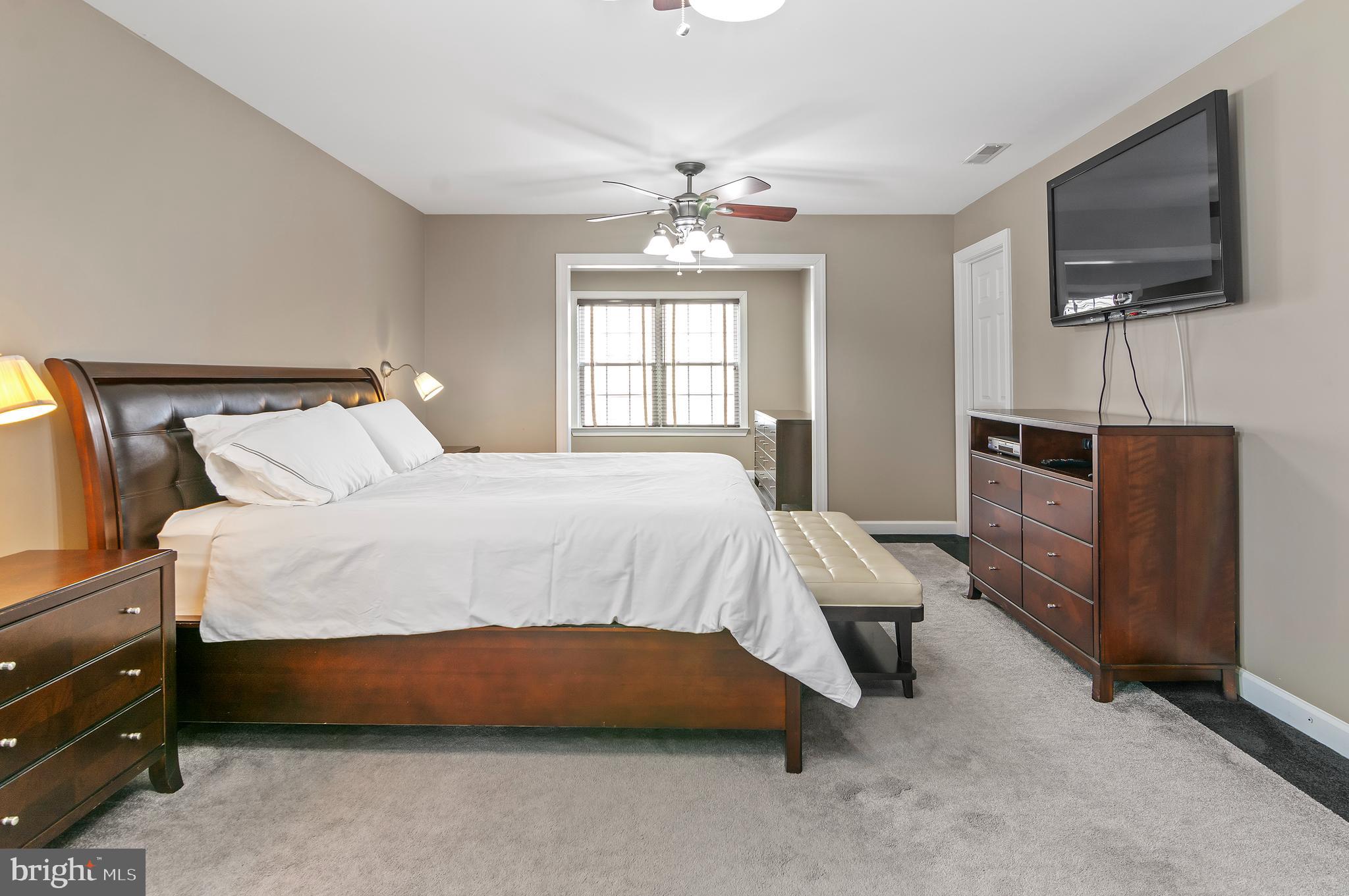 GREEN SPRING MANOR - Residential